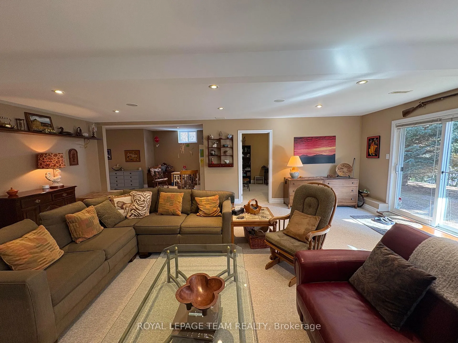 Photo 26 of 34 Goldora Private, Ottawa, Kanata - Kanata Lakes/Heritage Hills — HOMEH