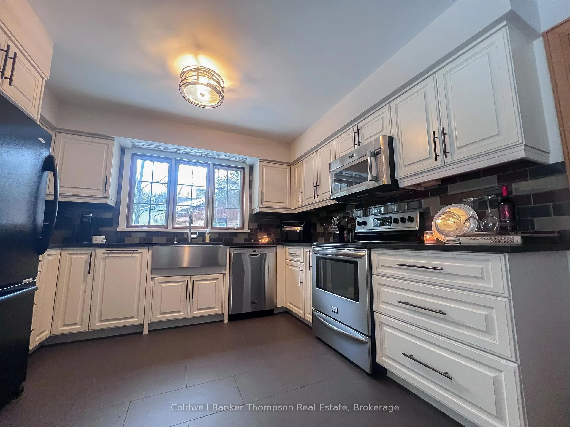 Photo 18 of 21 Birchwood Drive, Sundridge — HOMEH
