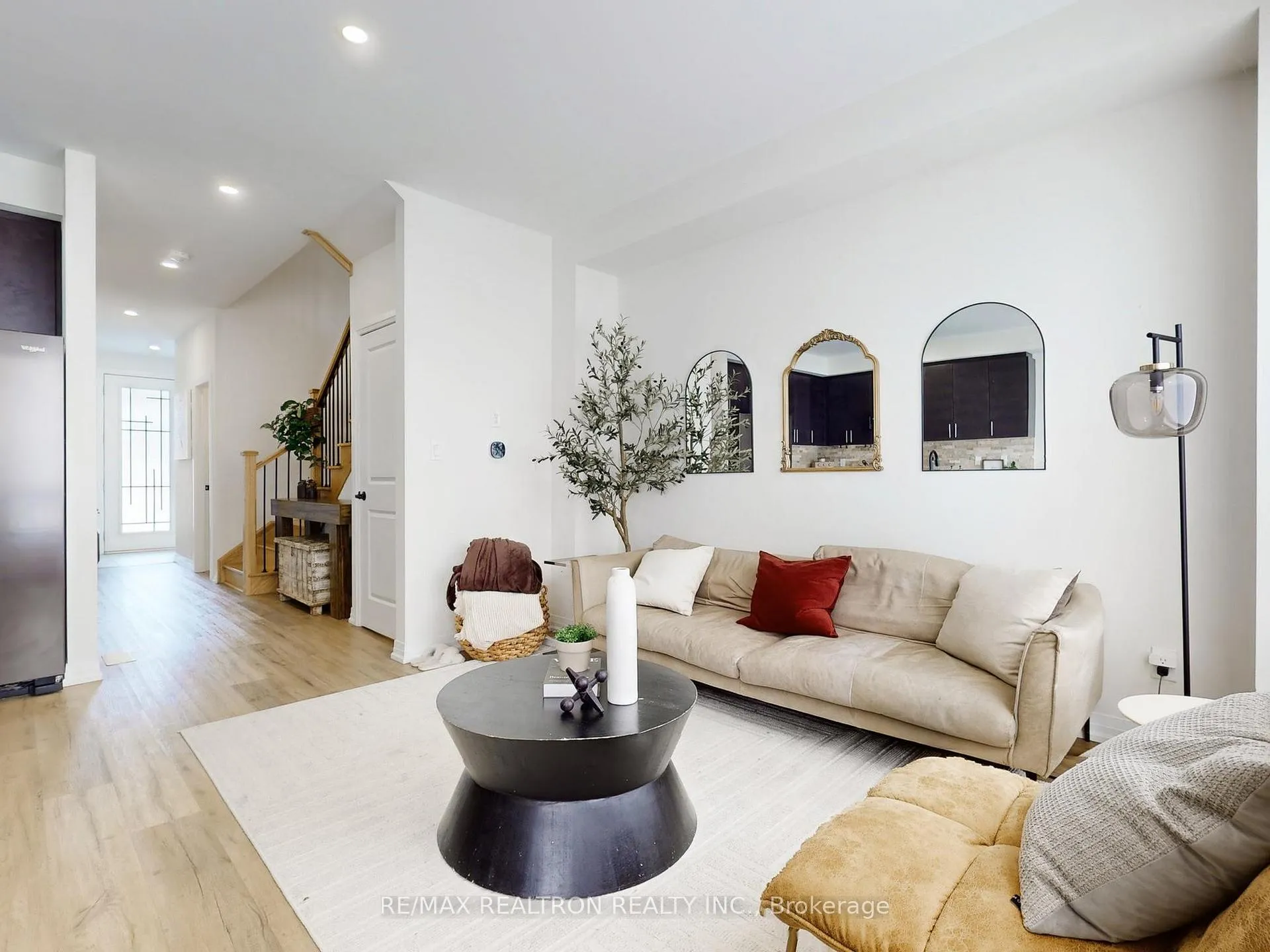 Photo 8 of 44 Klein Way, Whitby, Taunton North — HOMEH
