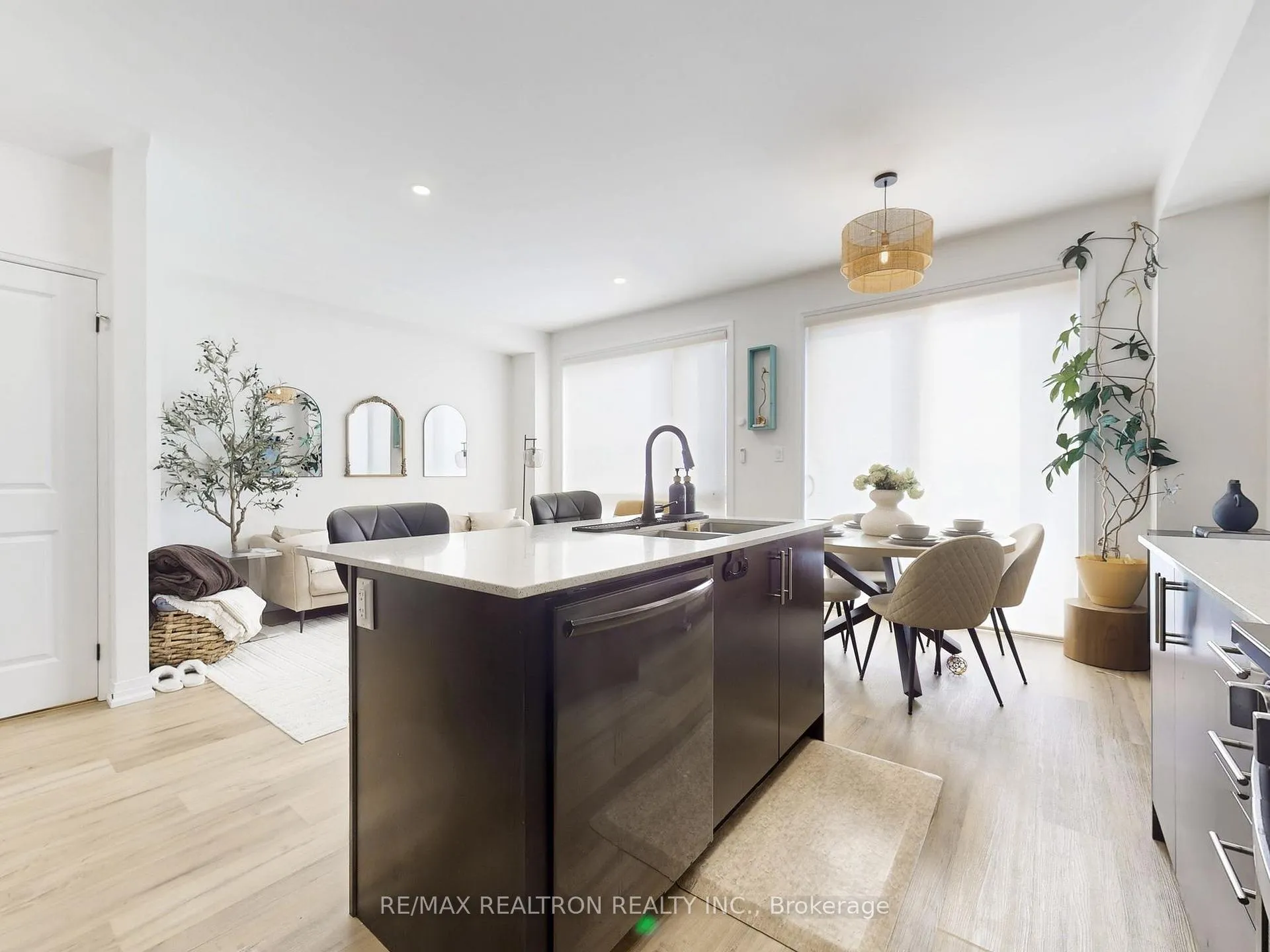 Photo 12 of 44 Klein Way, Whitby, Taunton North — HOMEH