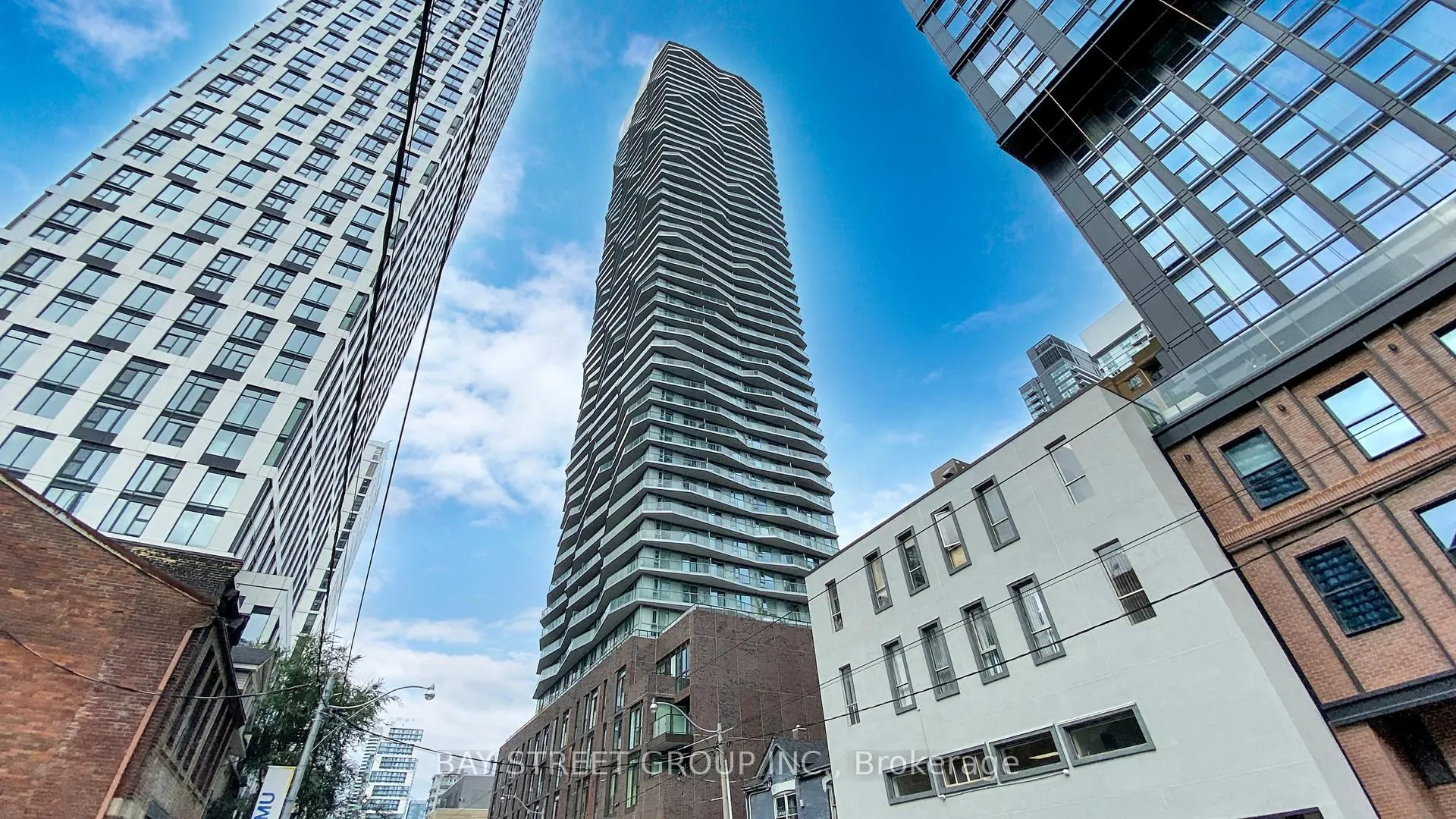 Front of Unit 1201, 100 Dalhousie Street