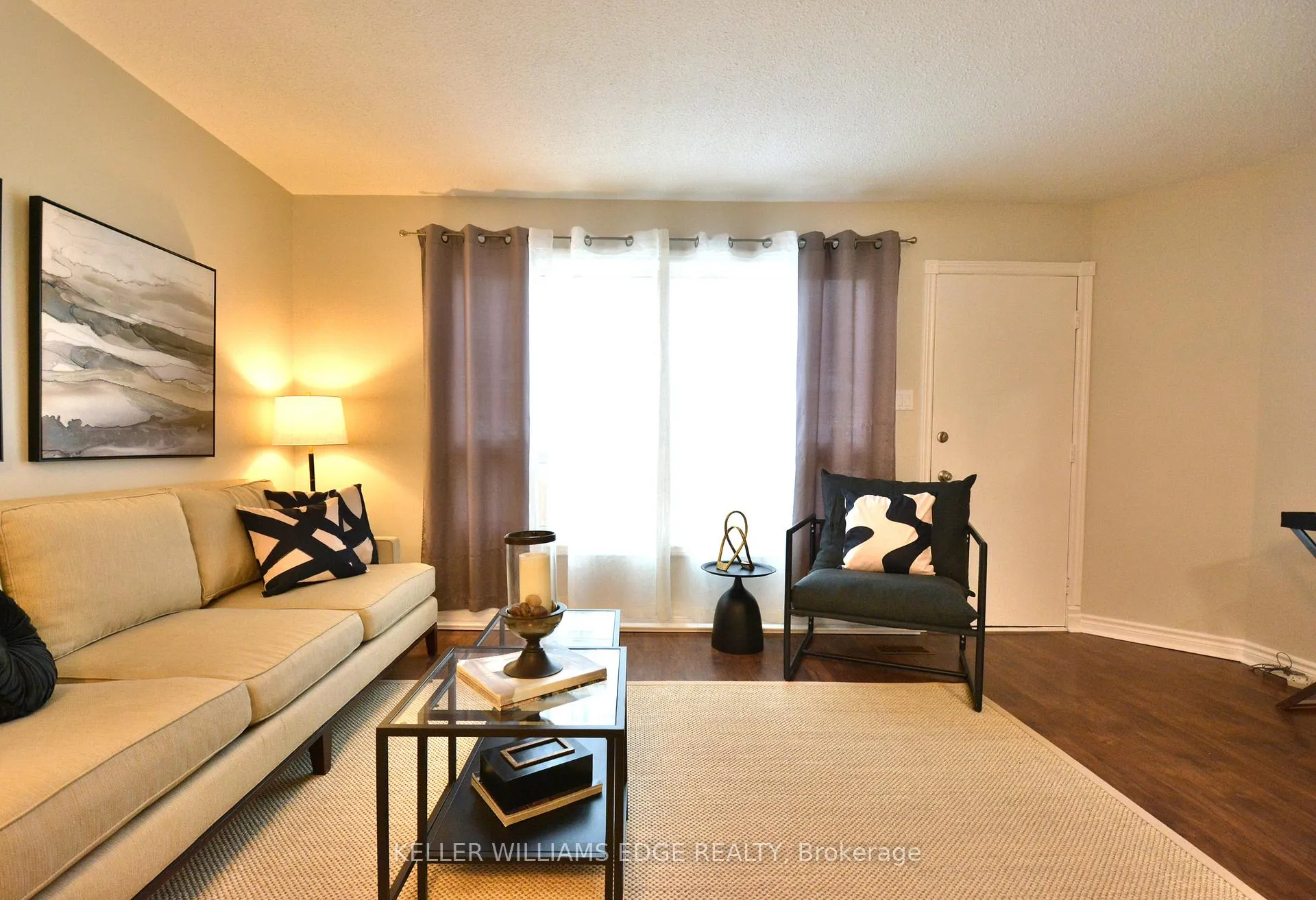 Photo 4 of Unit 5, 120 Quigley Road, Hamilton, Vincent — HOMEH
