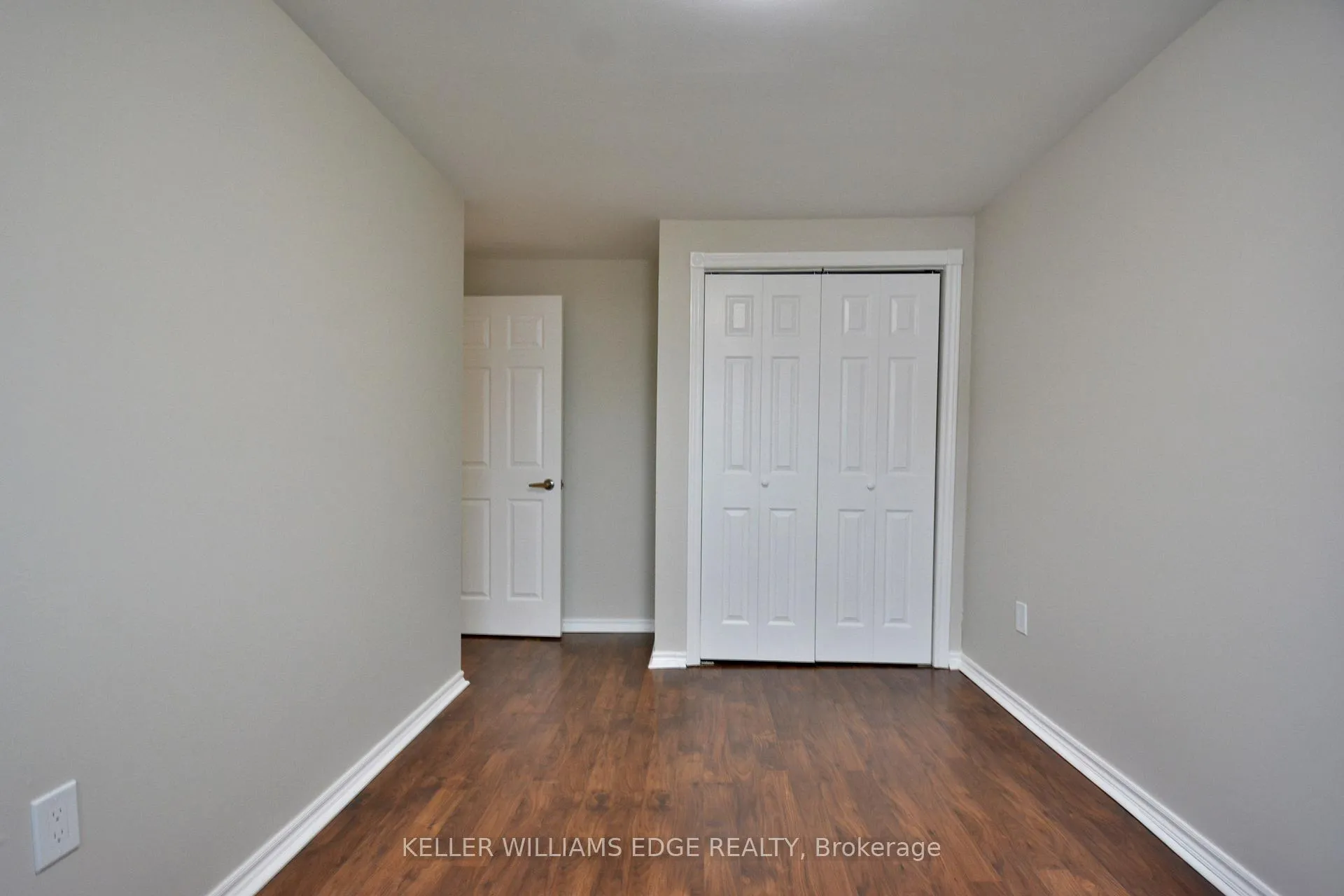 Photo 11 of Unit 5, 120 Quigley Road, Hamilton, Vincent — HOMEH