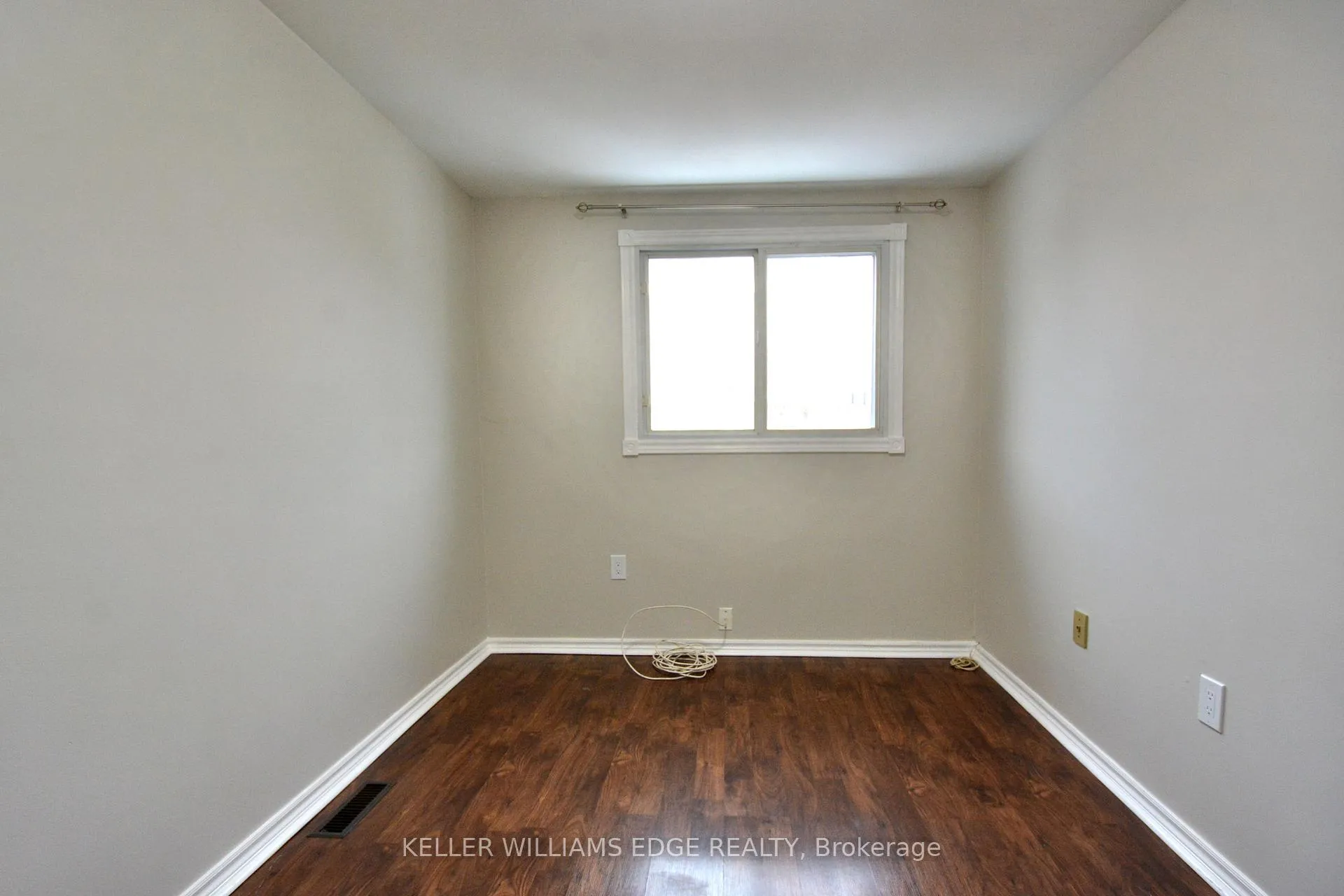 Photo 12 of Unit 5, 120 Quigley Road, Hamilton, Vincent — HOMEH
