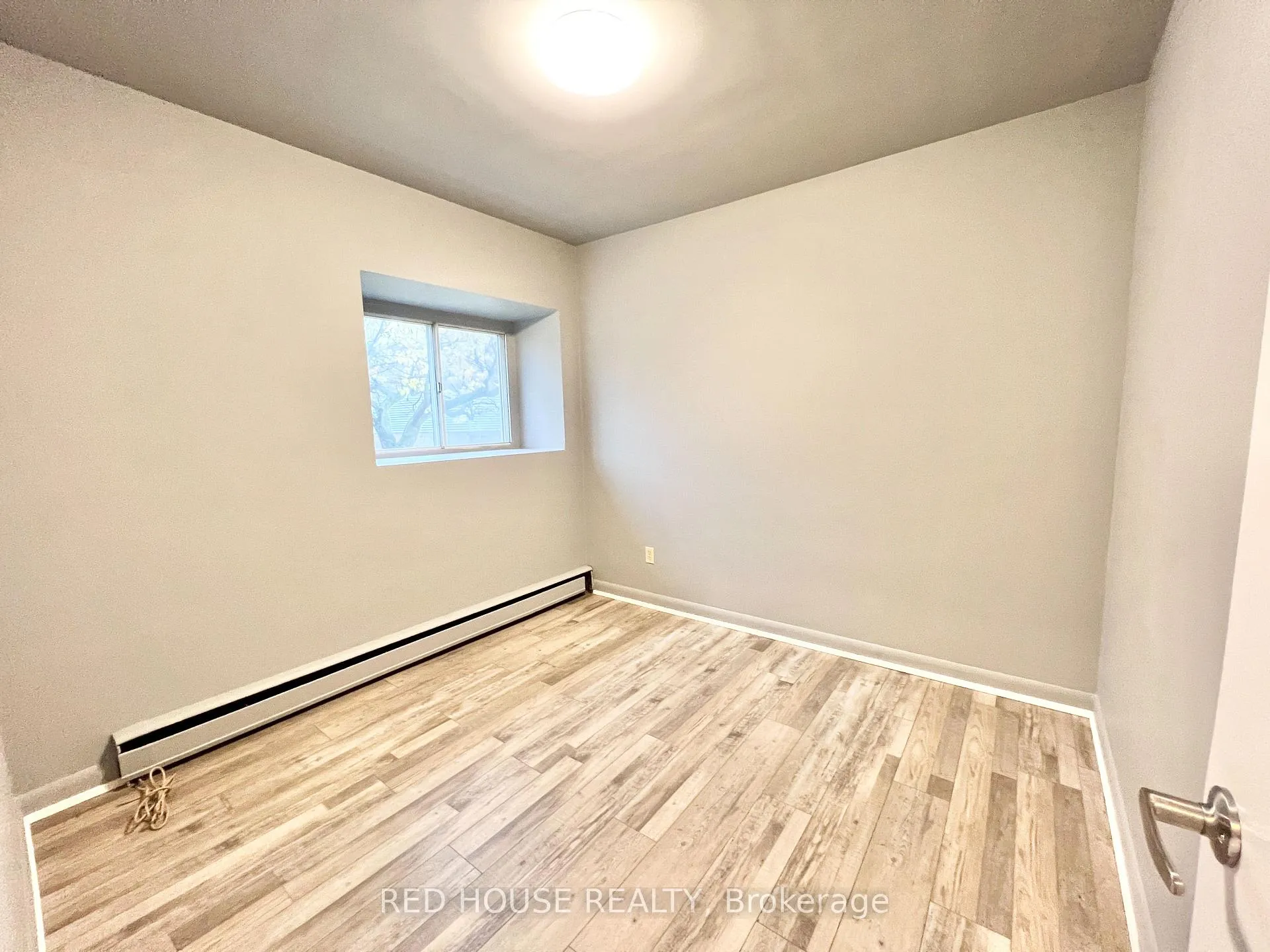 Photo 7 of Unit #1, 55 John Street, Thorold, Thorold Downtown — HOMEH