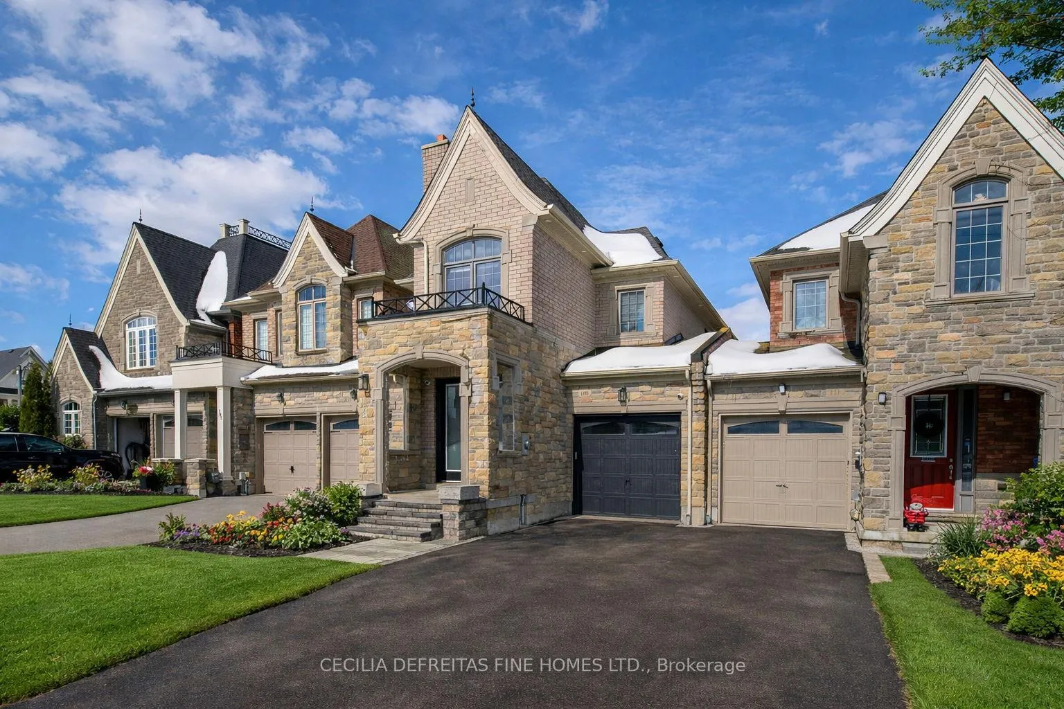 Front of 109 Alex Campbell Crescent