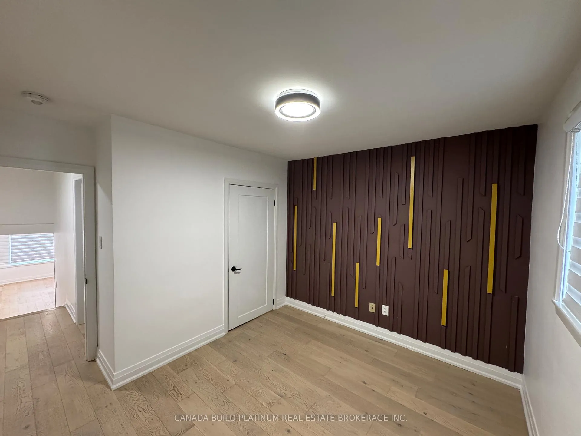 Photo 13 of 288 Jeffcoat Drive, Etobicoke, West Humber-Clairville — HOMEH