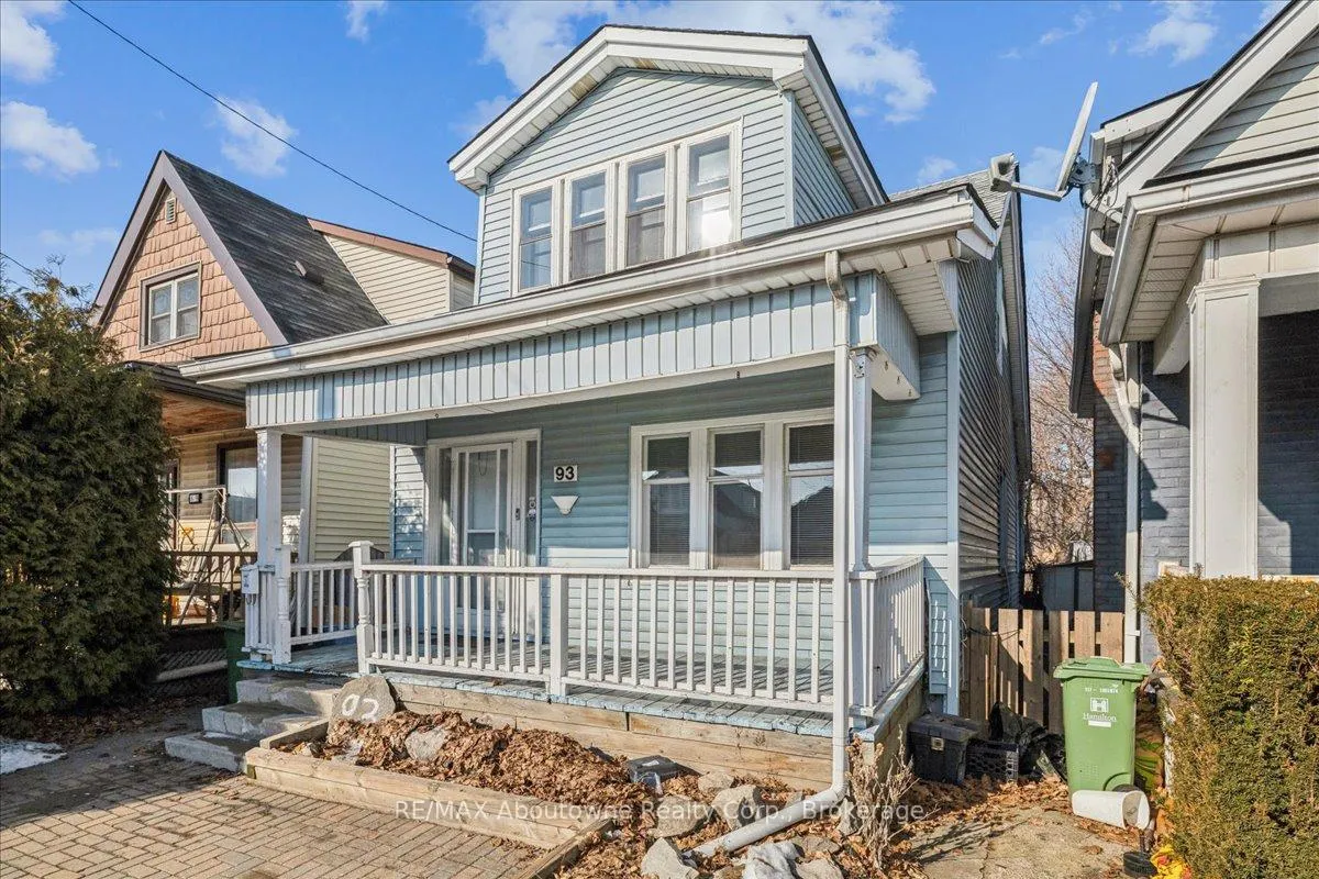 Photo 2 of 93 Graham Avenue N, Hamilton, Crown Point — HOMEH