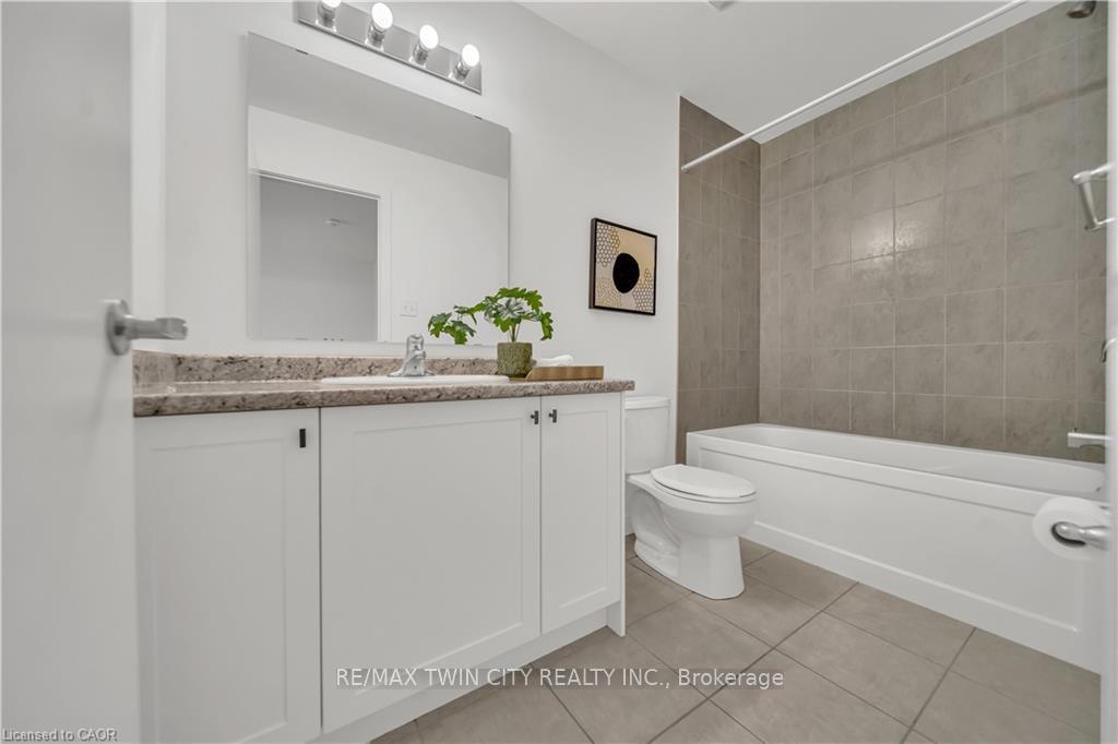 Photo 23 of 109 Pony Way, Kitchener — HOMEH