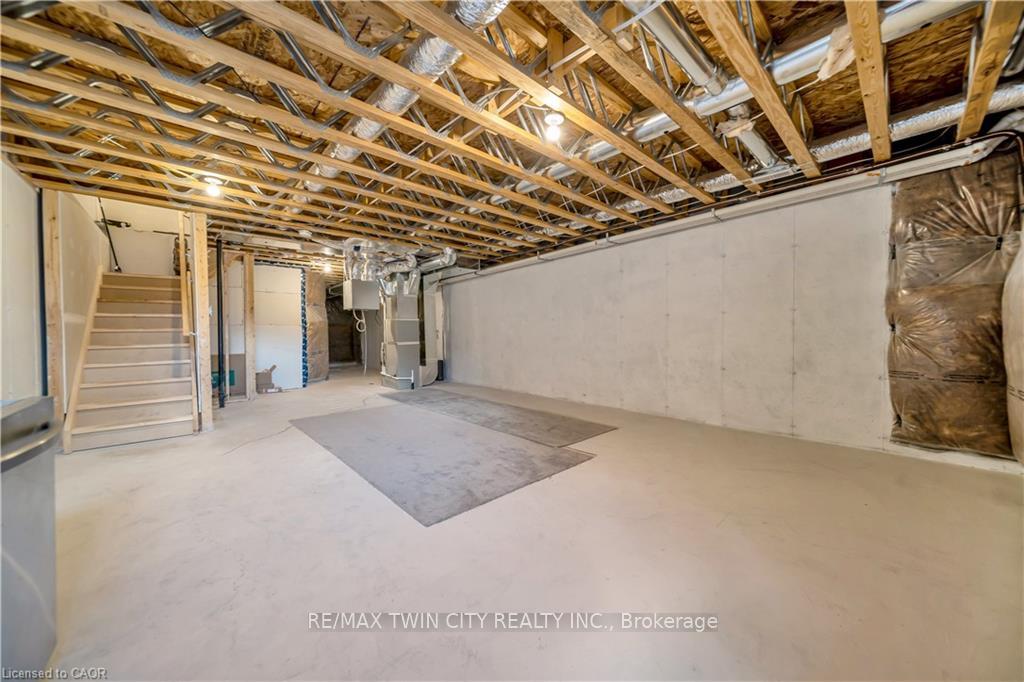 Photo 30 of 109 Pony Way, Kitchener — HOMEH