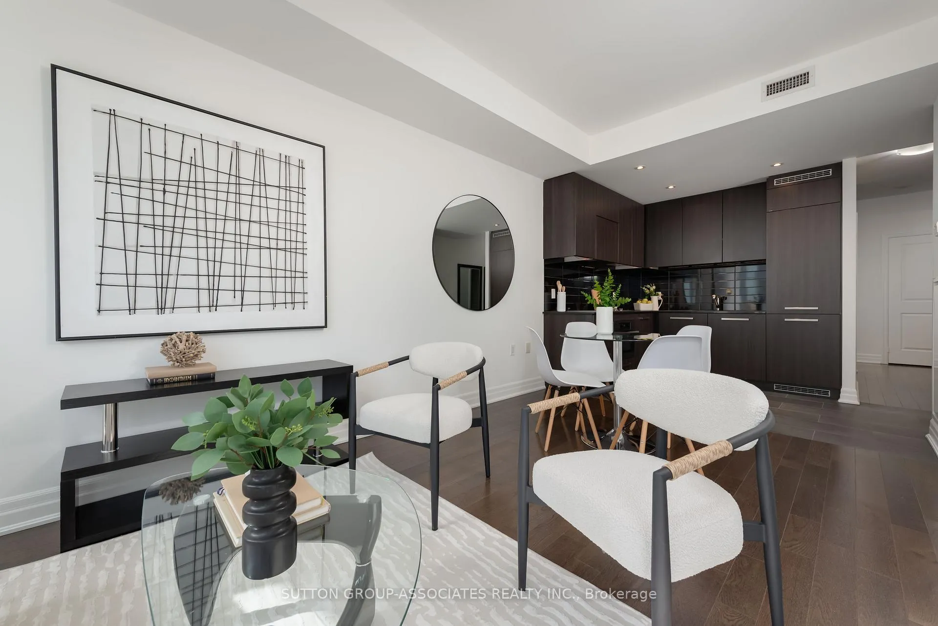 Photo 3 of Unit 3212, 8 The Esplanade Avenue, Toronto, Waterfront Communities — HOMEH