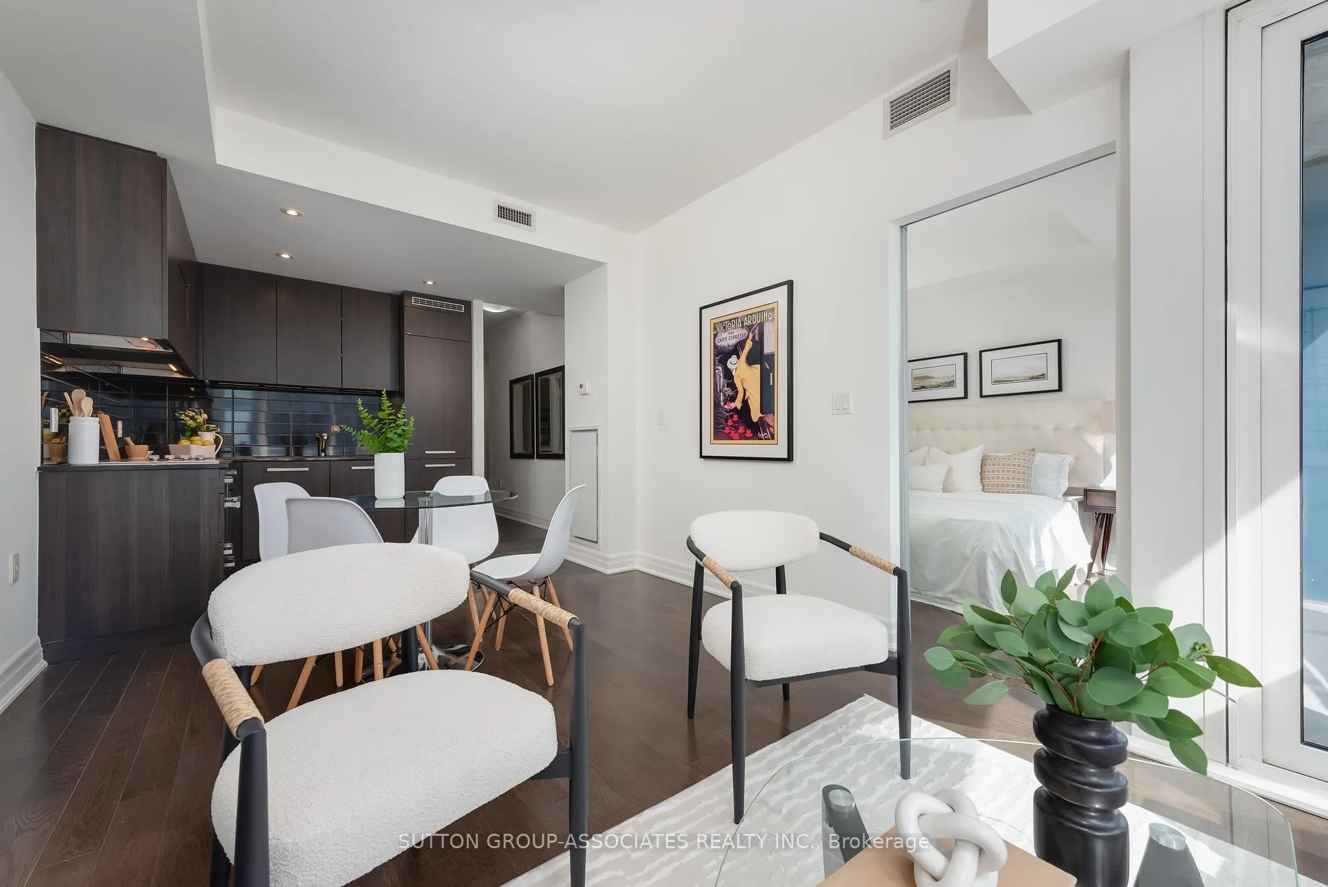 Photo 1 of Unit 3212, 8 The Esplanade Avenue, Toronto, Waterfront Communities — HOMEH
