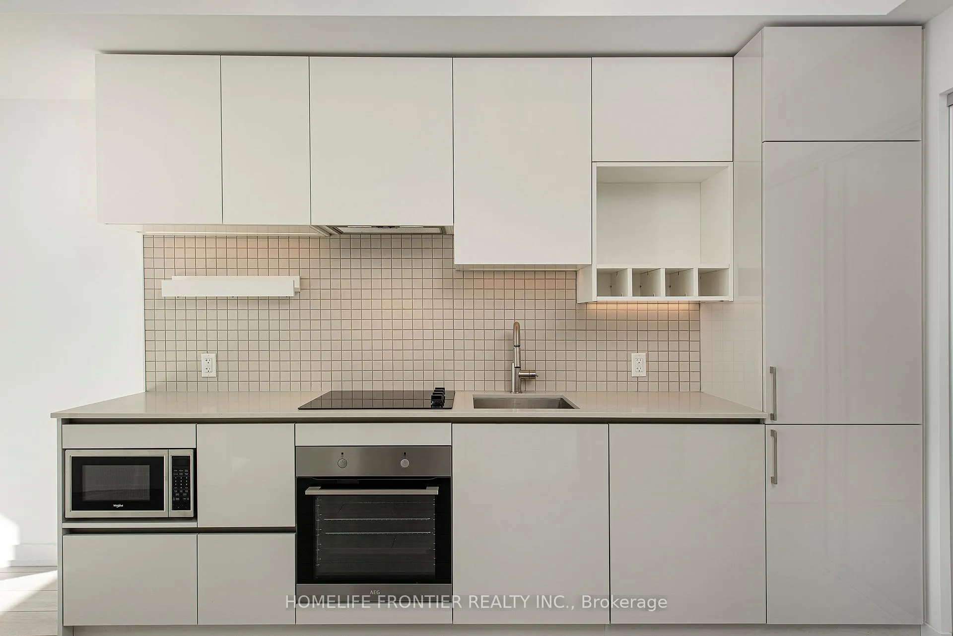Photo 9 of Unit 4706, 5 Buttermill Avenue, Vaughan, Vaughan Corporate Centre — HOMEH
