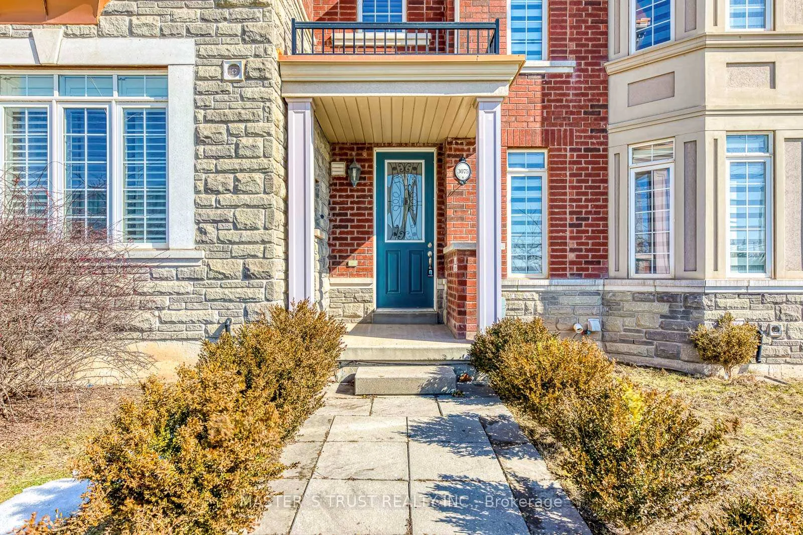 Photo 3 of 3075 Neyagawa Boulevard, Oakville, Glenorchy — HOMEH