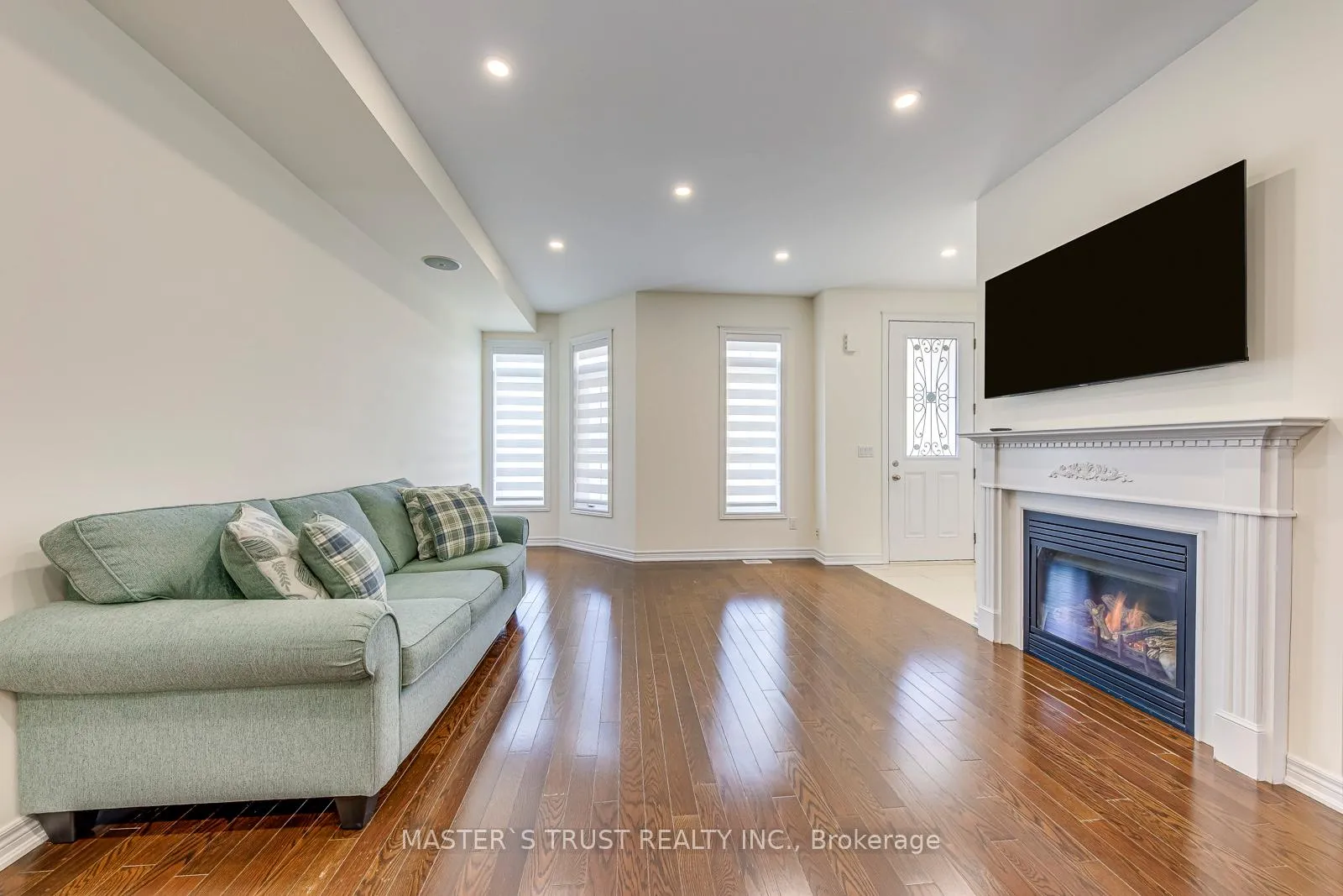 Photo 7 of 3075 Neyagawa Boulevard, Oakville, Glenorchy — HOMEH