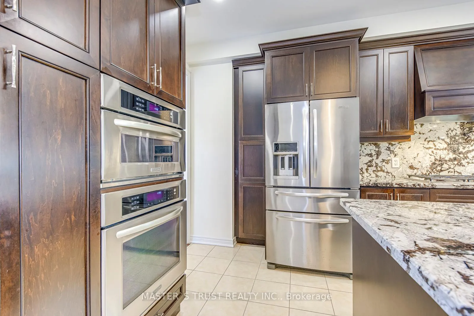 Photo 14 of 3075 Neyagawa Boulevard, Oakville, Glenorchy — HOMEH