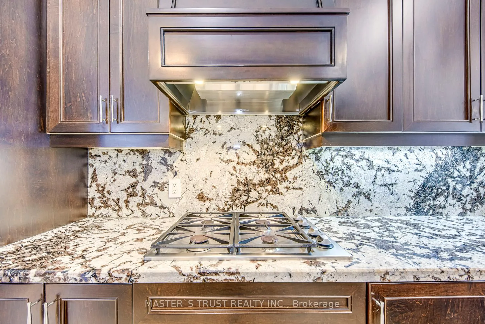 Photo 16 of 3075 Neyagawa Boulevard, Oakville, Glenorchy — HOMEH