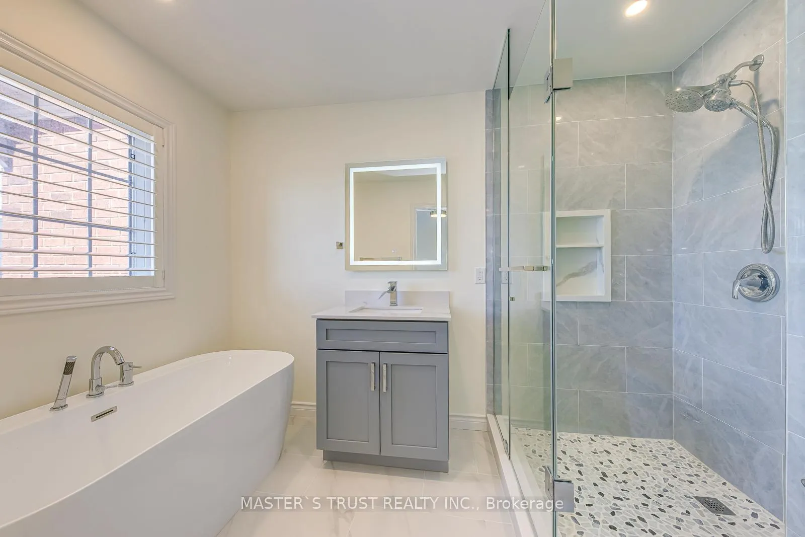 Photo 28 of 3075 Neyagawa Boulevard, Oakville, Glenorchy — HOMEH