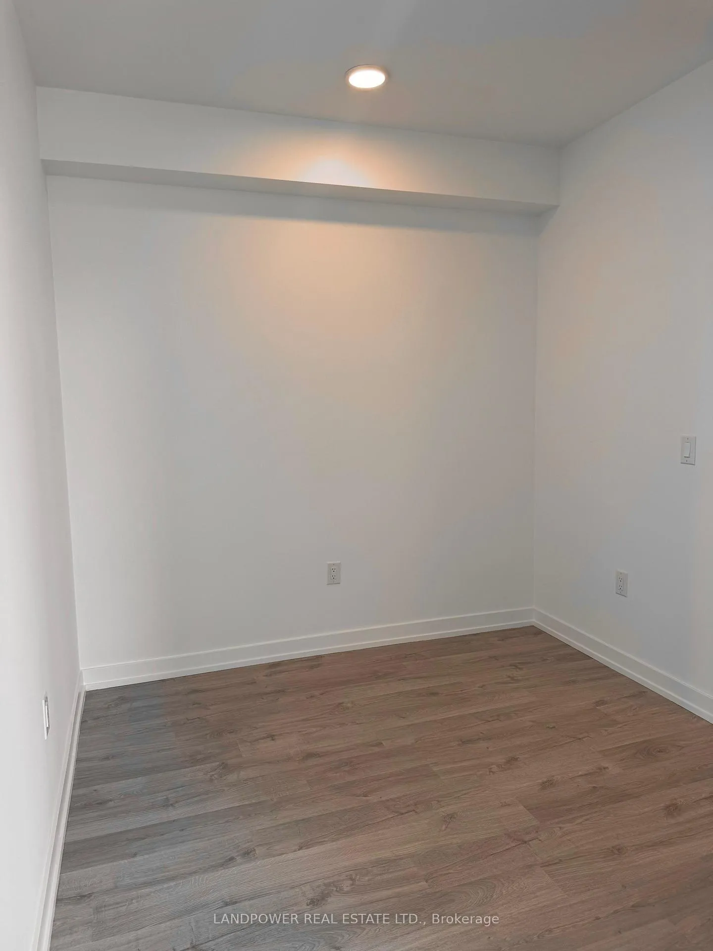 Photo 11 of Unit 1703, 9763 Markham Road, Markham, Greensborough — HOMEH