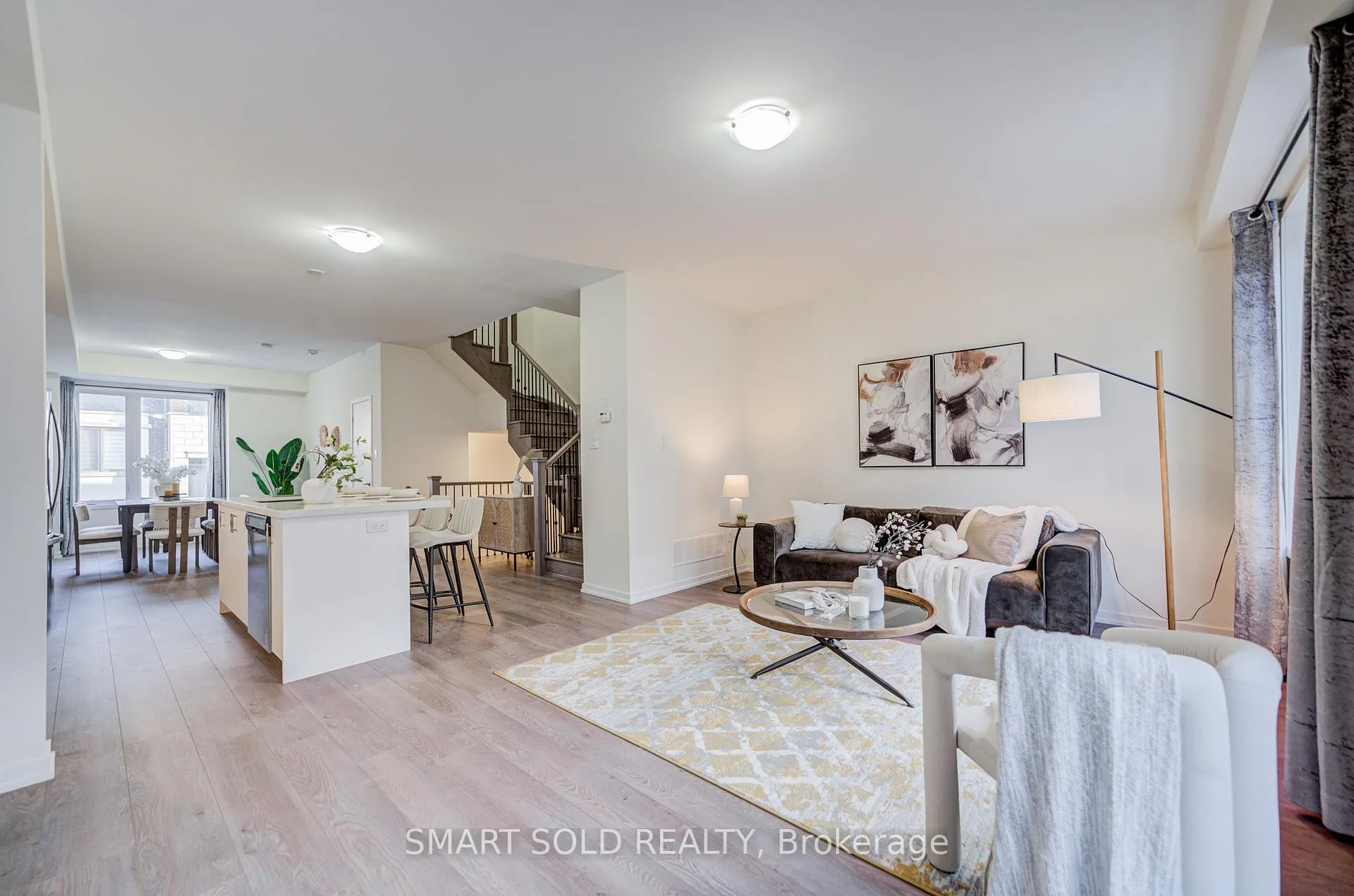 Photo 20 of 25 Origin Way, Vaughan, Patterson — HOMEH