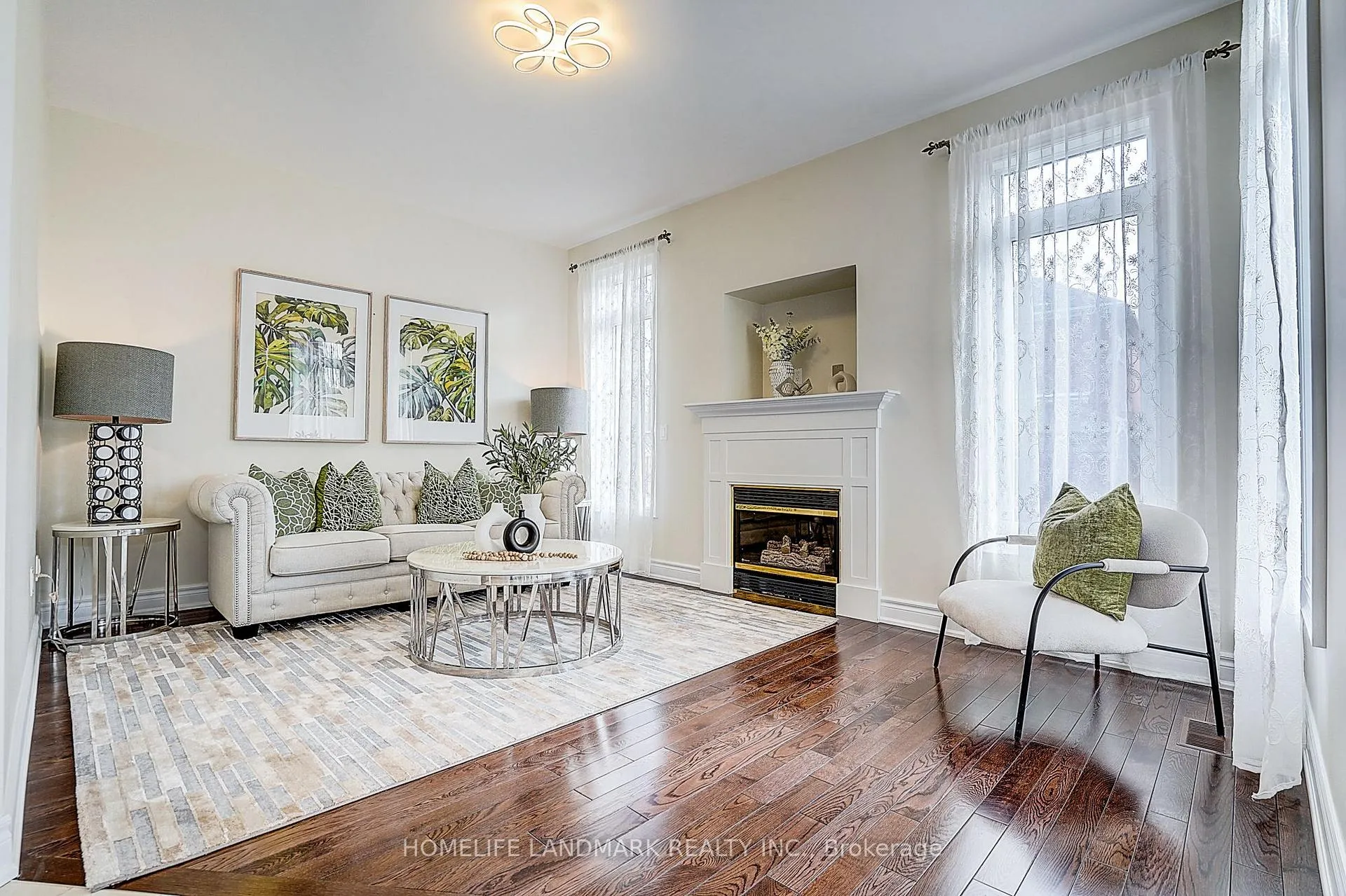Photo 10 of 90 Snowdon Circle, Markham, Markville — HOMEH