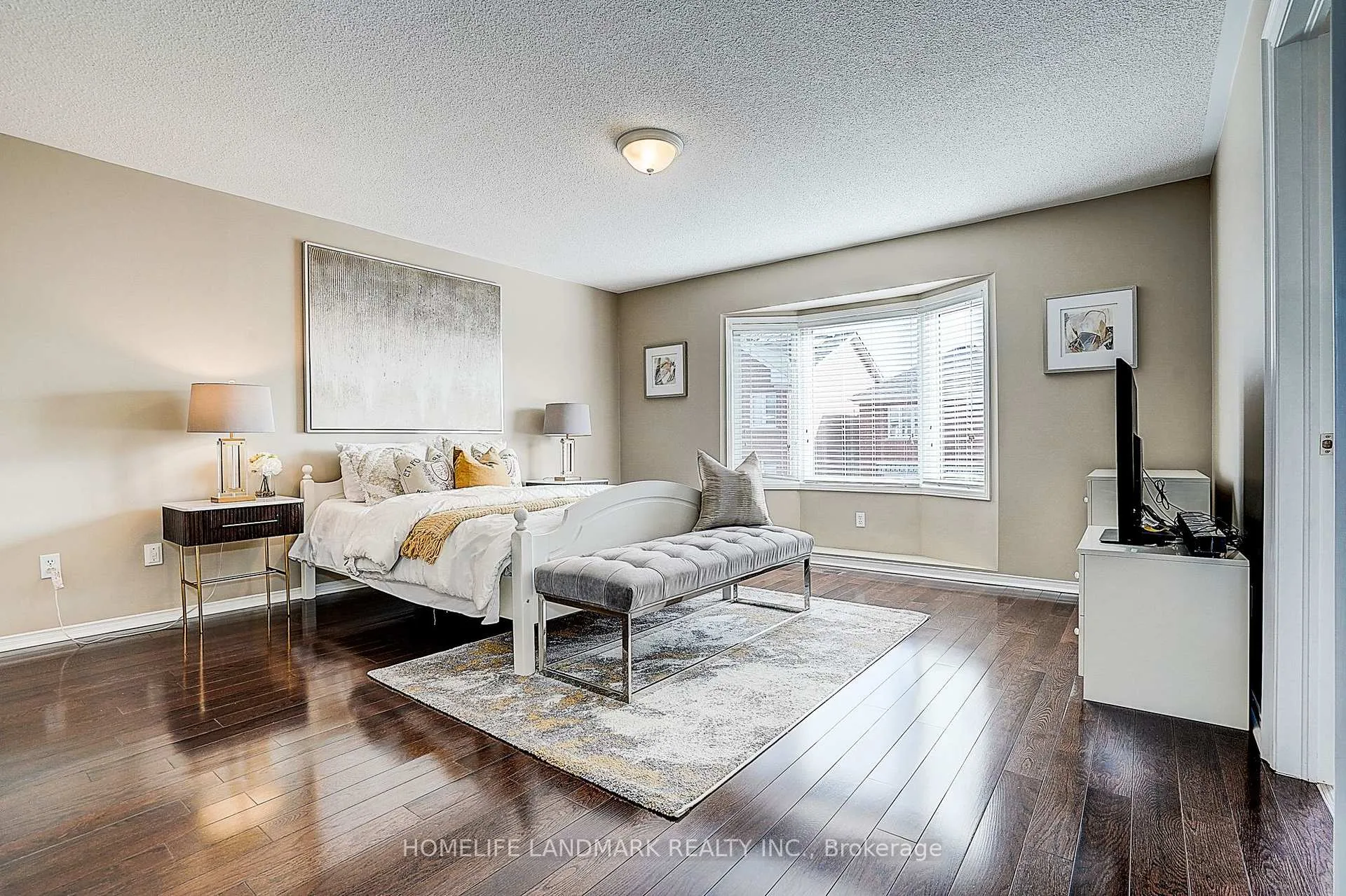 Photo 25 of 90 Snowdon Circle, Markham, Markville — HOMEH