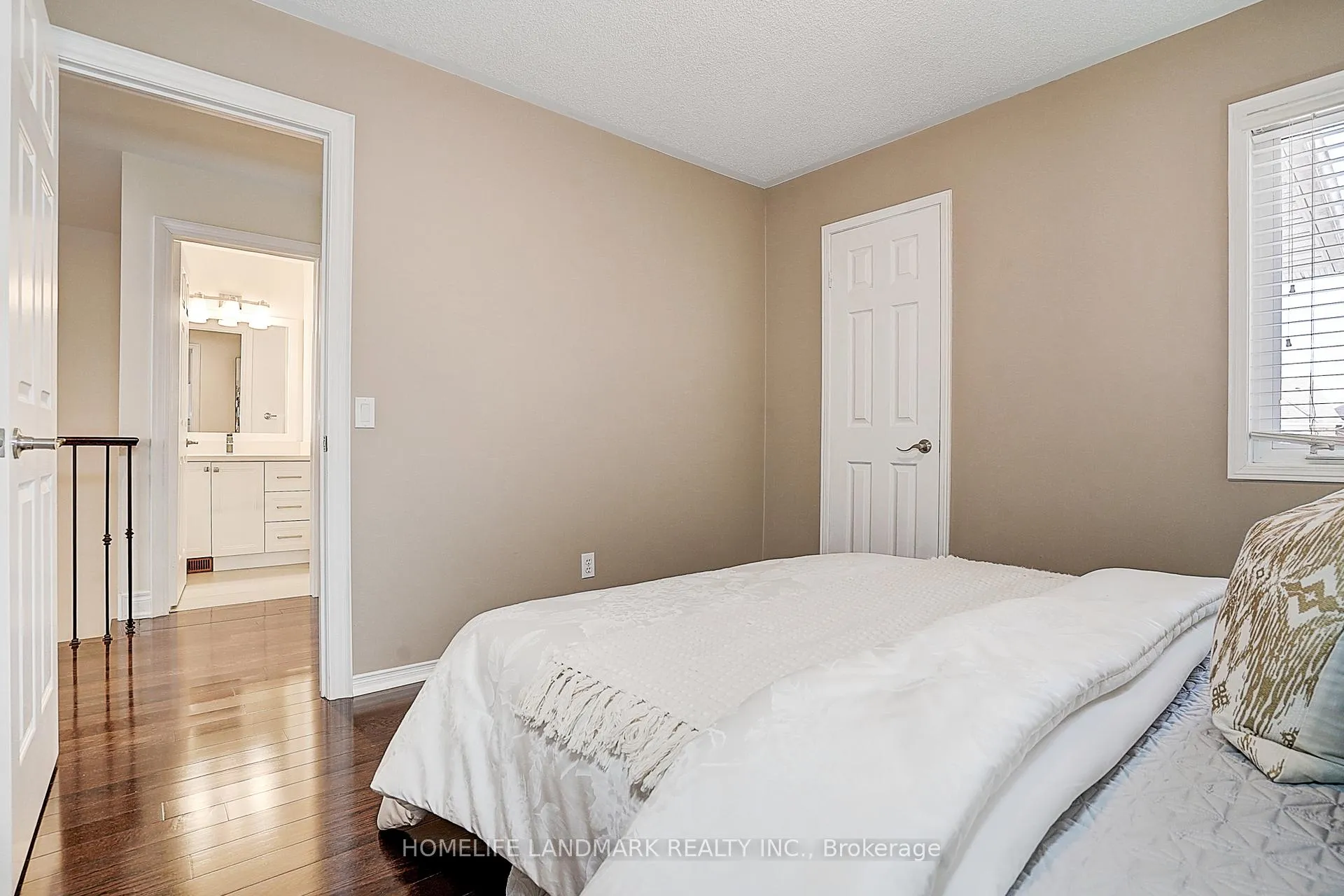 Photo 35 of 90 Snowdon Circle, Markham, Markville — HOMEH