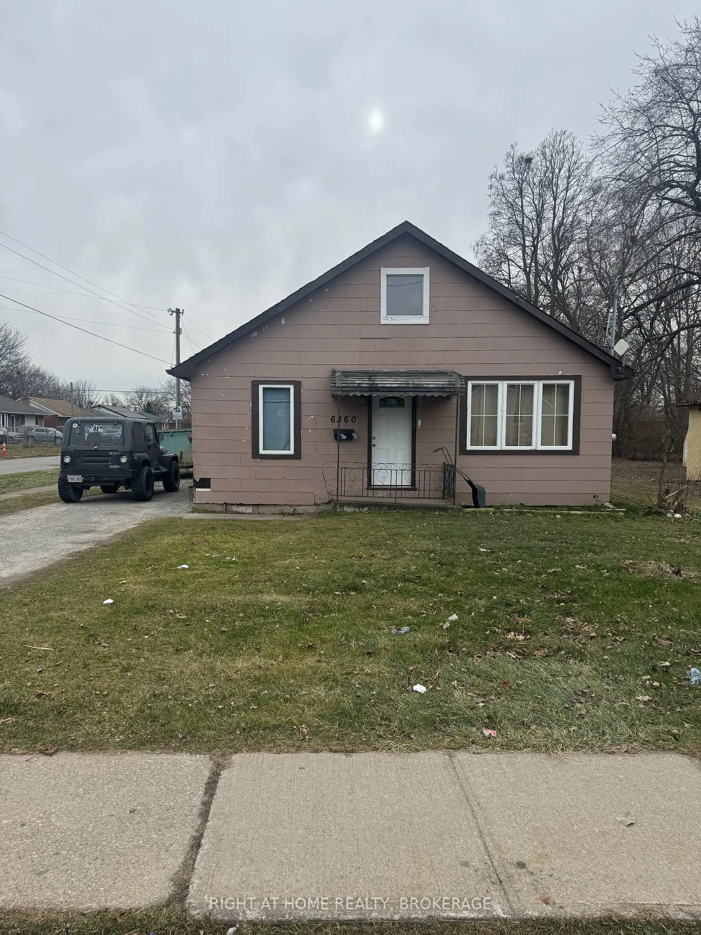Photo 1 of 6360 Mcleod Road, Niagara Falls, Oldfield — HOMEH