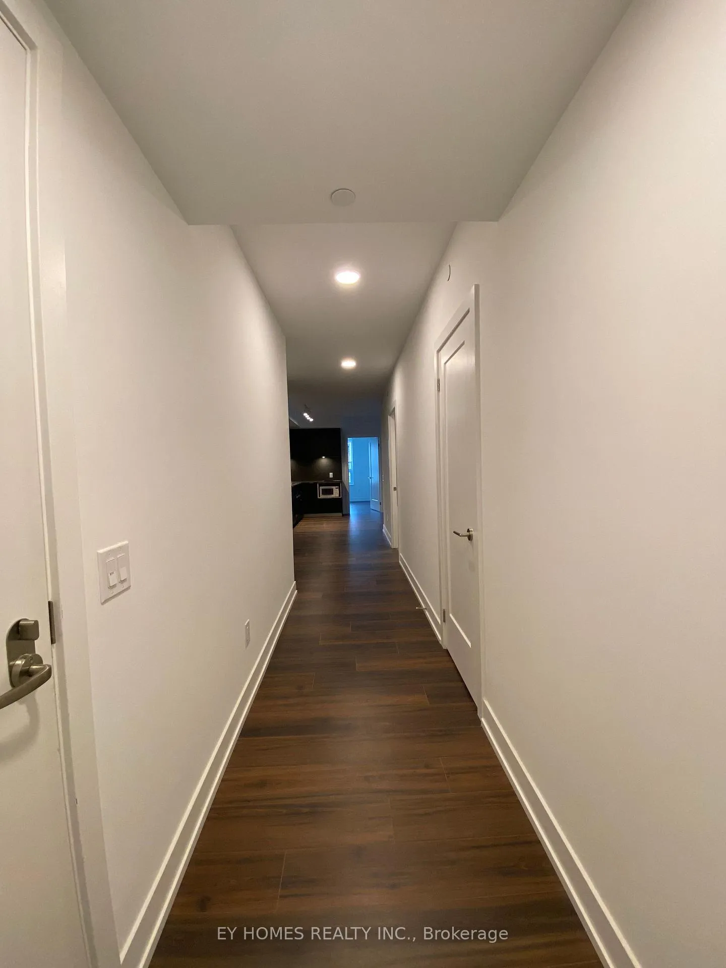 Photo 2 of 9 Clegg Road, Markham, Unionville — HOMEH