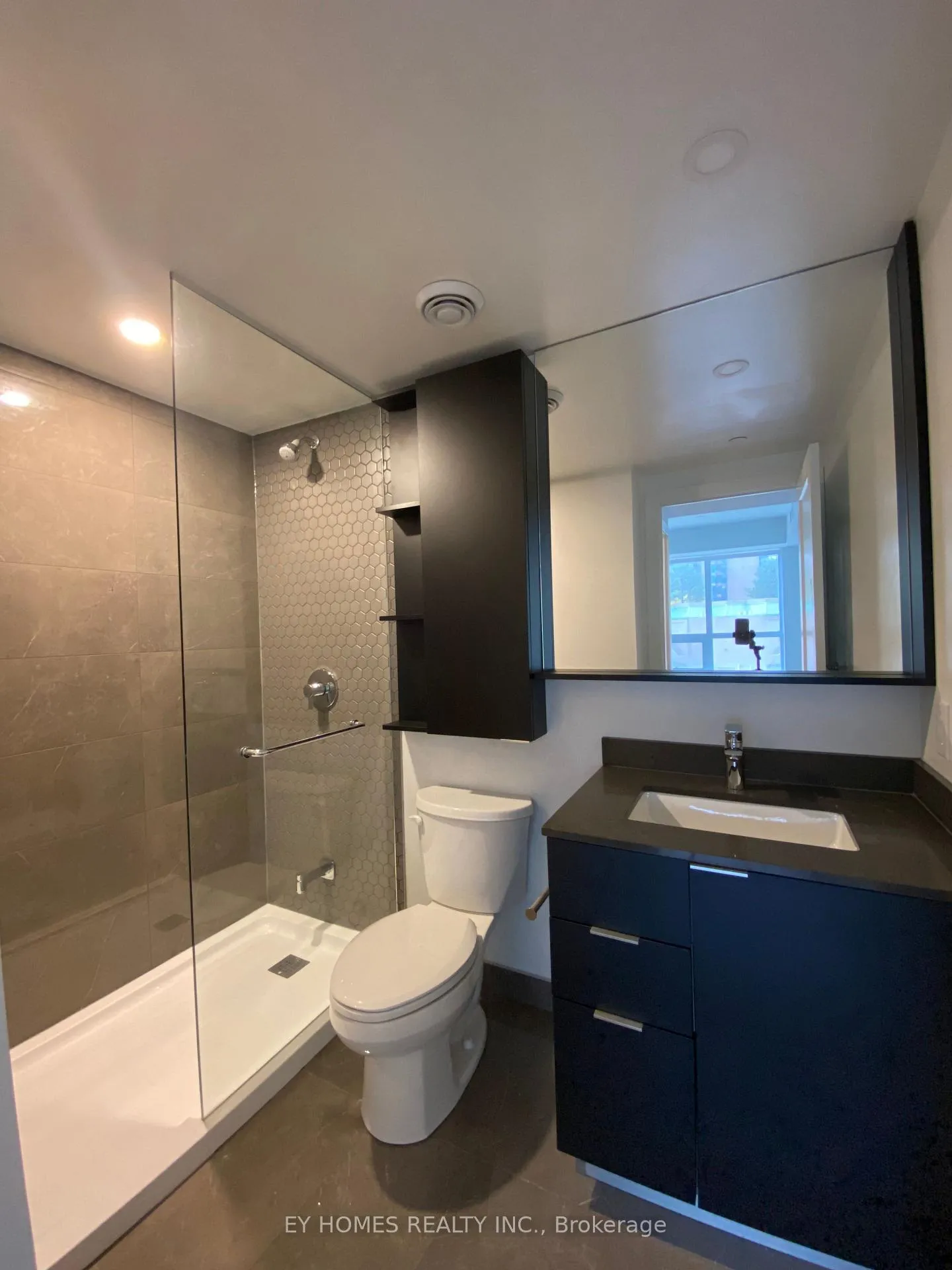 Photo 12 of 9 Clegg Road, Markham, Unionville — HOMEH