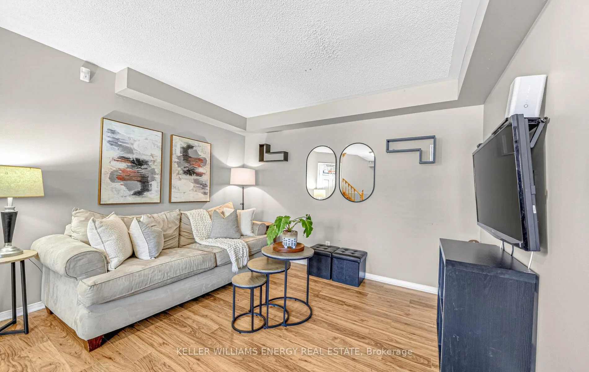 Photo 9 of 66 Booth Crescent, Ajax, Central — HOMEH