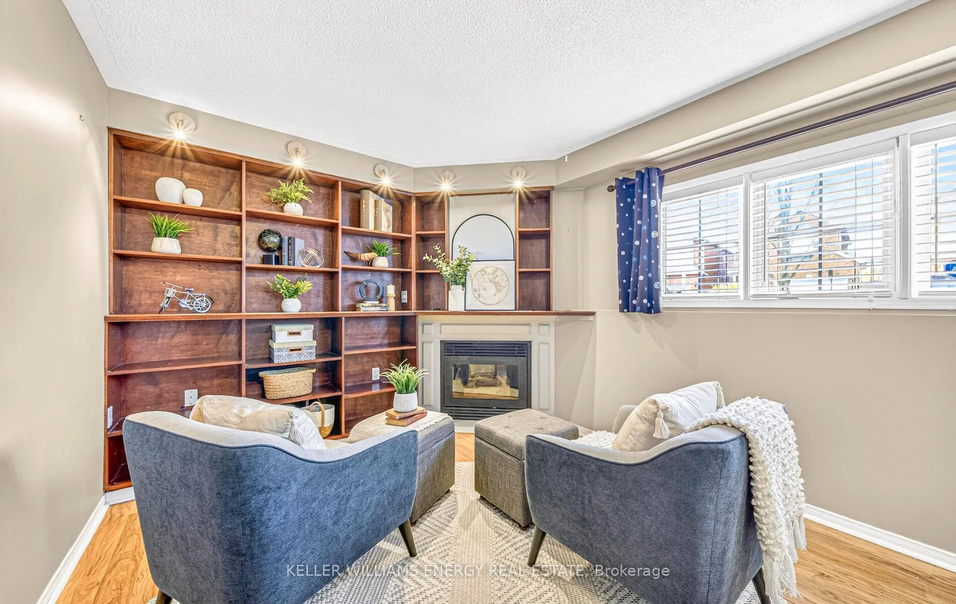 Photo 10 of 66 Booth Crescent, Ajax, Central — HOMEH