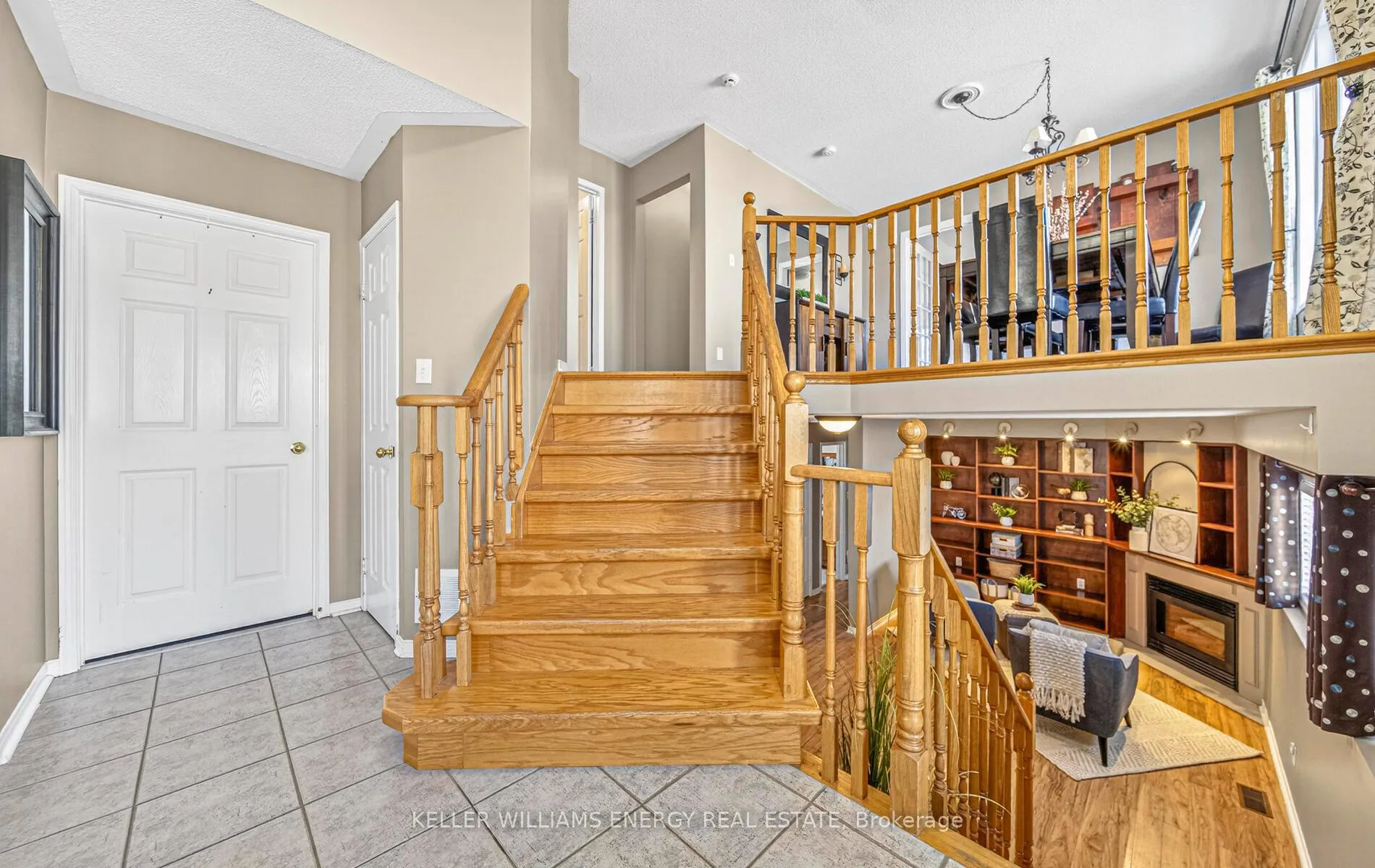 Photo 23 of 66 Booth Crescent, Ajax, Central — HOMEH