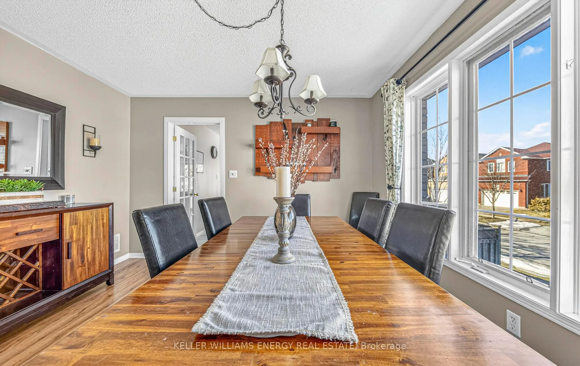 Photo 26 of 66 Booth Crescent, Ajax, Central — HOMEH