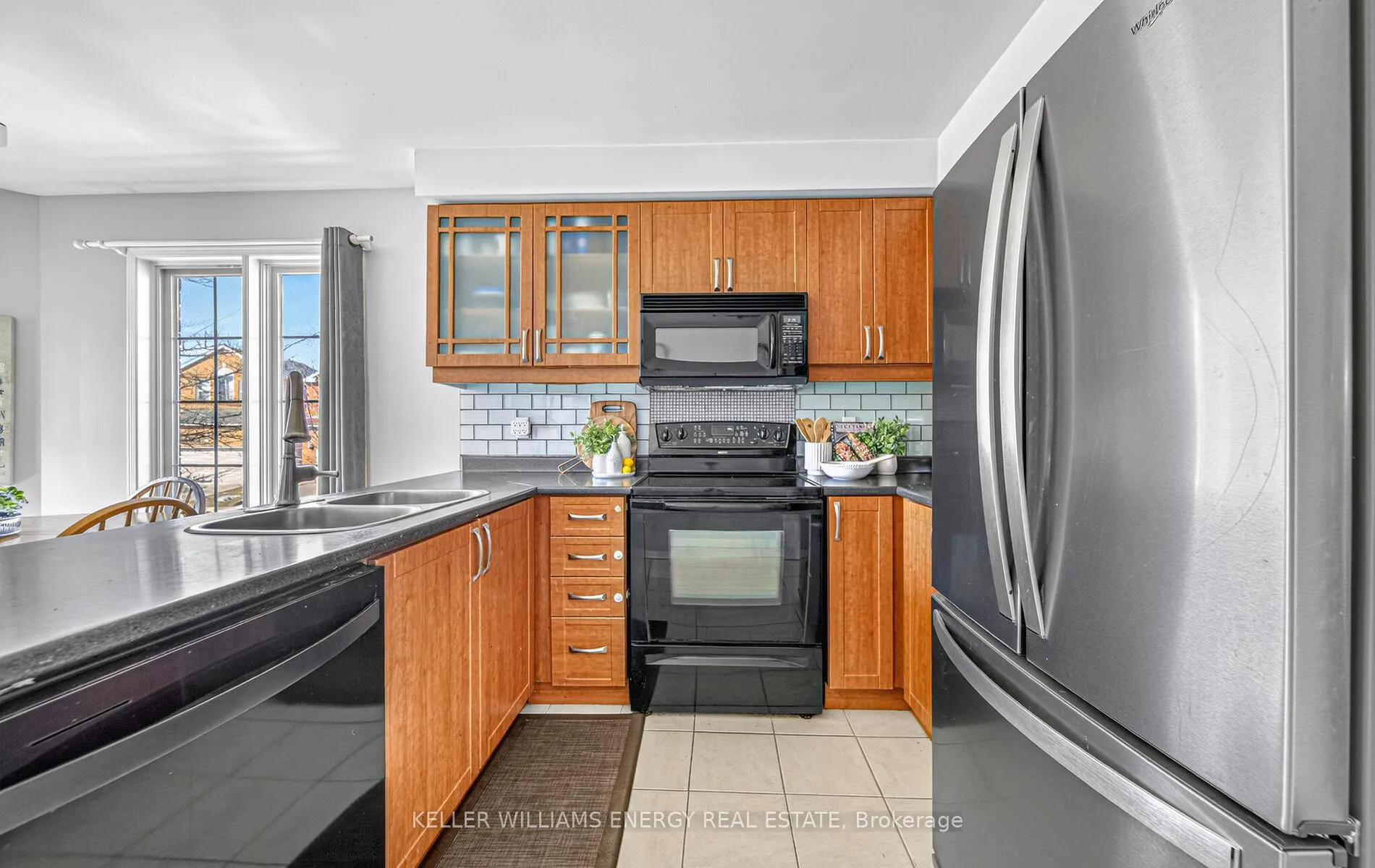 Photo 28 of 66 Booth Crescent, Ajax, Central — HOMEH