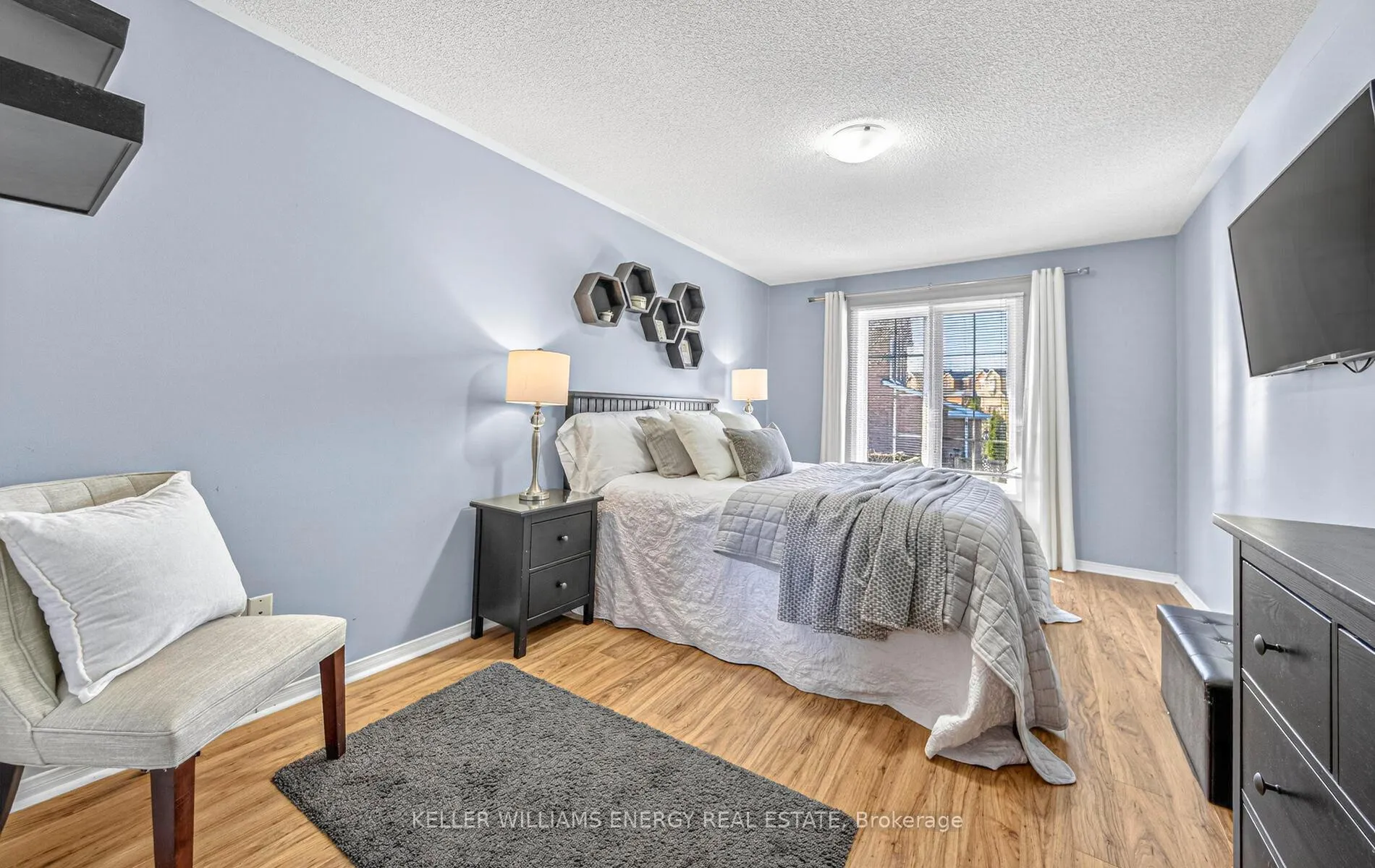 Photo 34 of 66 Booth Crescent, Ajax, Central — HOMEH