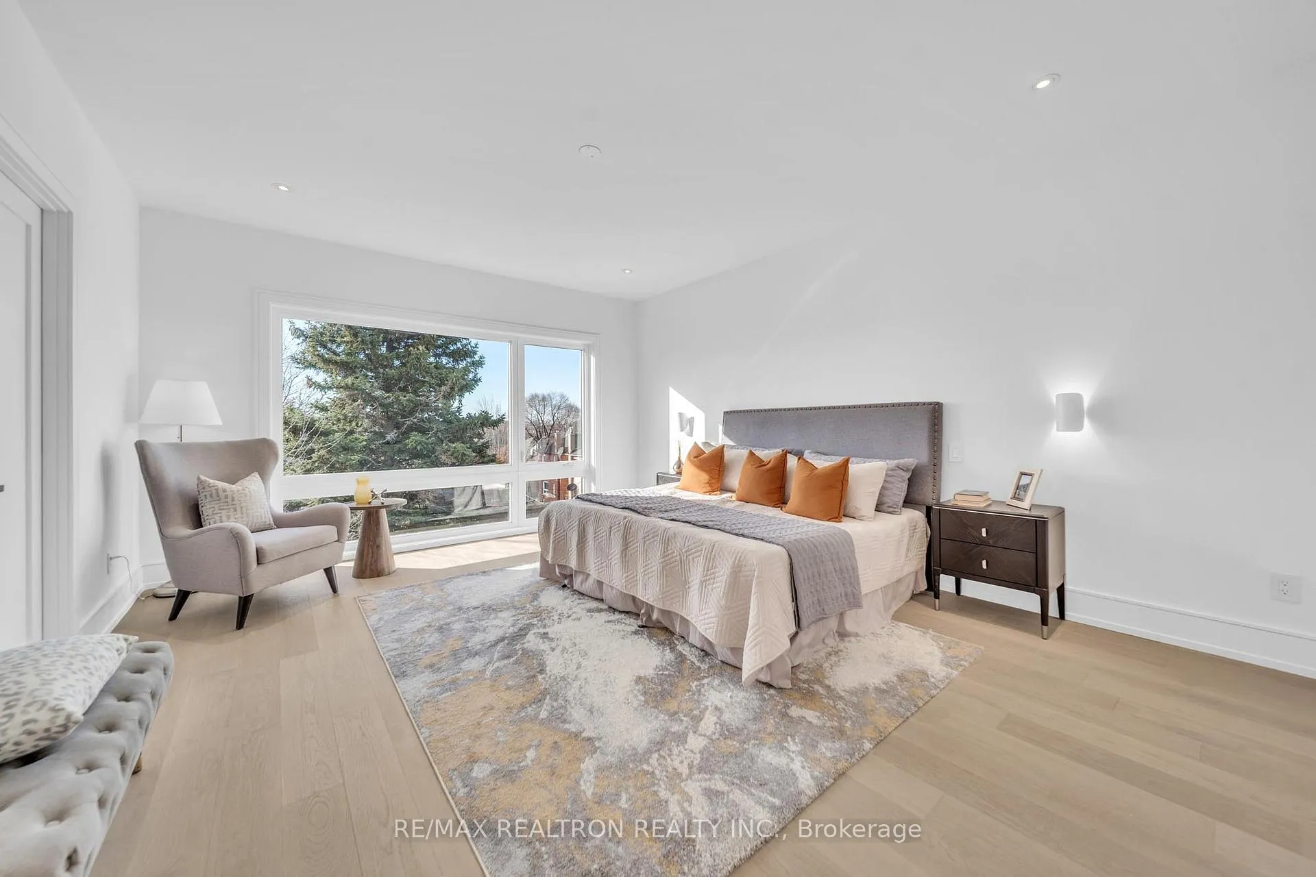 Photo 21 of 17 Lanark Avenue, Toronto, Oakwood Village — HOMEH