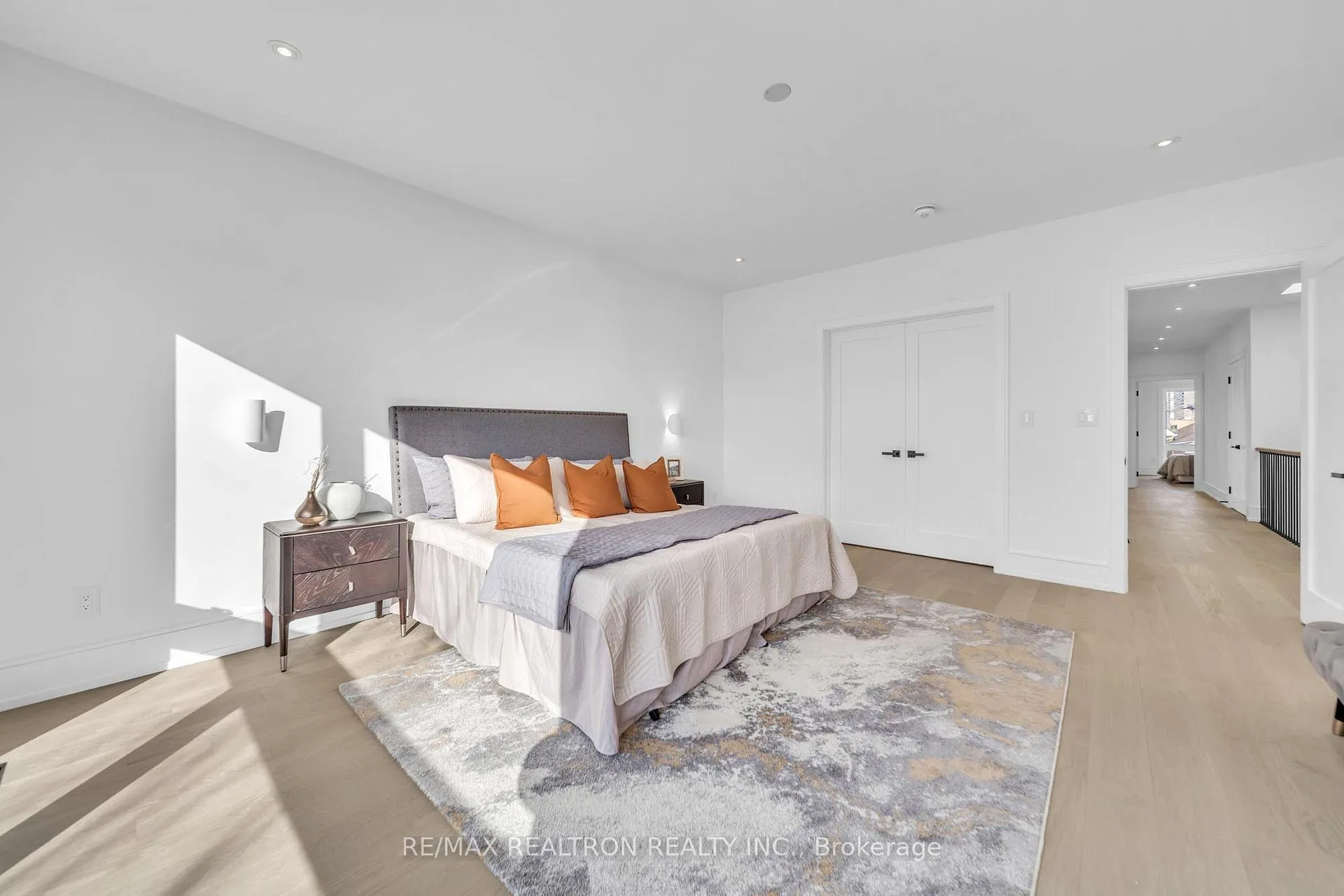 Photo 22 of 17 Lanark Avenue, Toronto, Oakwood Village — HOMEH