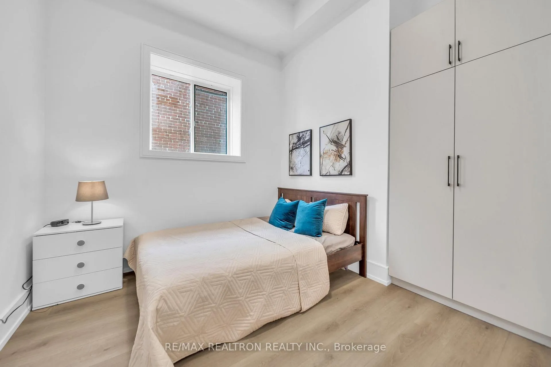 Photo 36 of 17 Lanark Avenue, Toronto, Oakwood Village — HOMEH