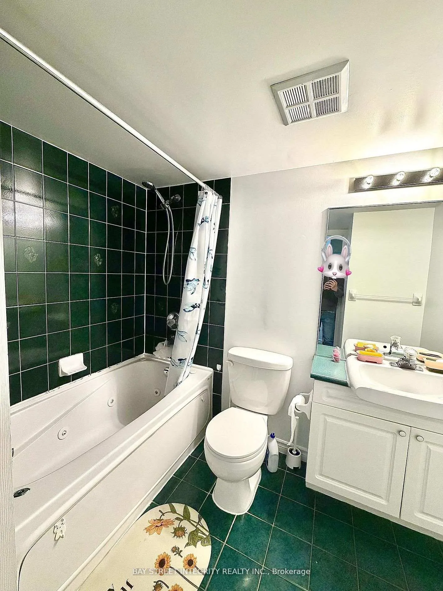 Photo 6 of Unit 1203, 30 Hayden Street, Toronto, Church-Yonge Corridor — HOMEH