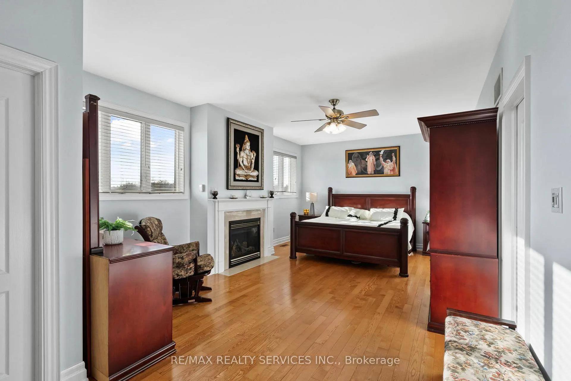 Photo 24 of 5 Farina Drive, Brampton, Toronto Gore Rural Estate — HOMEH