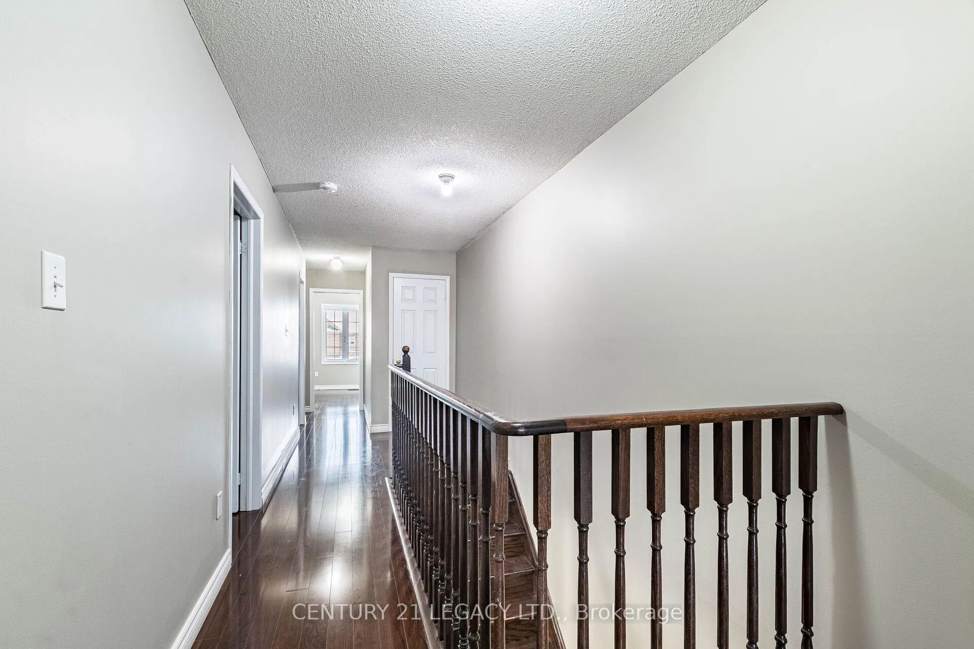 Photo 20 of 21 Kilrea Way, Brampton, Credit Valley — HOMEH