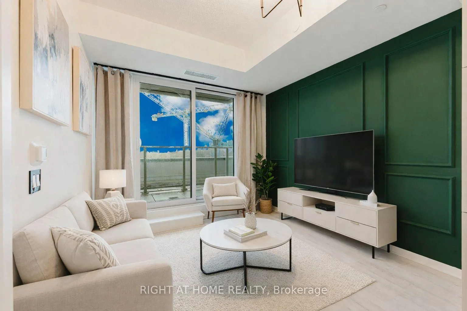 Photo 1 of 1010 Sandy Beach Road, Pickering, Bay Ridges — HOMEH