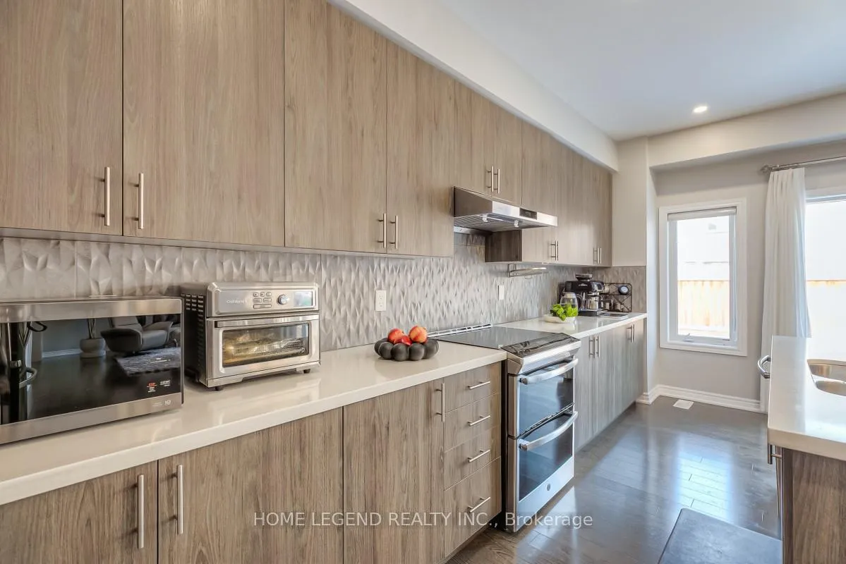 Photo 18 of 1036 Cole Street, Innisfil, Rural Innisfil — HOMEH