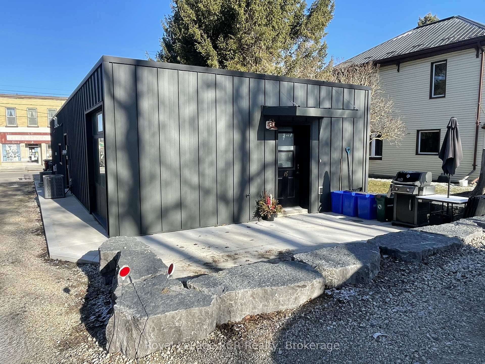 Photo 3 of 46 McGivern Street, Mapleton, Rural Mapleton — HOMEH