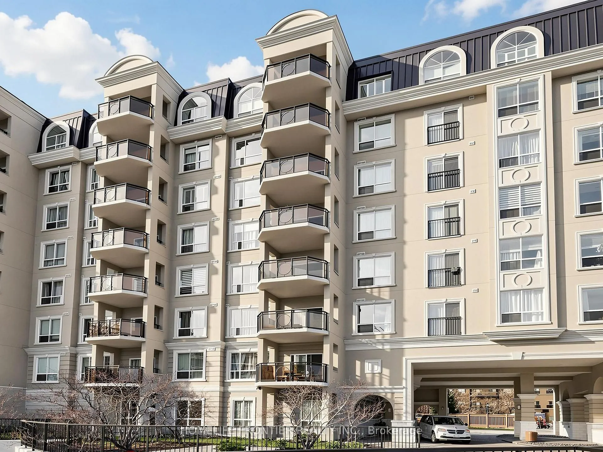 Photo 2 of Unit 621, 1 Maison Park Court, Vaughan, Lakeview Estates — HOMEH