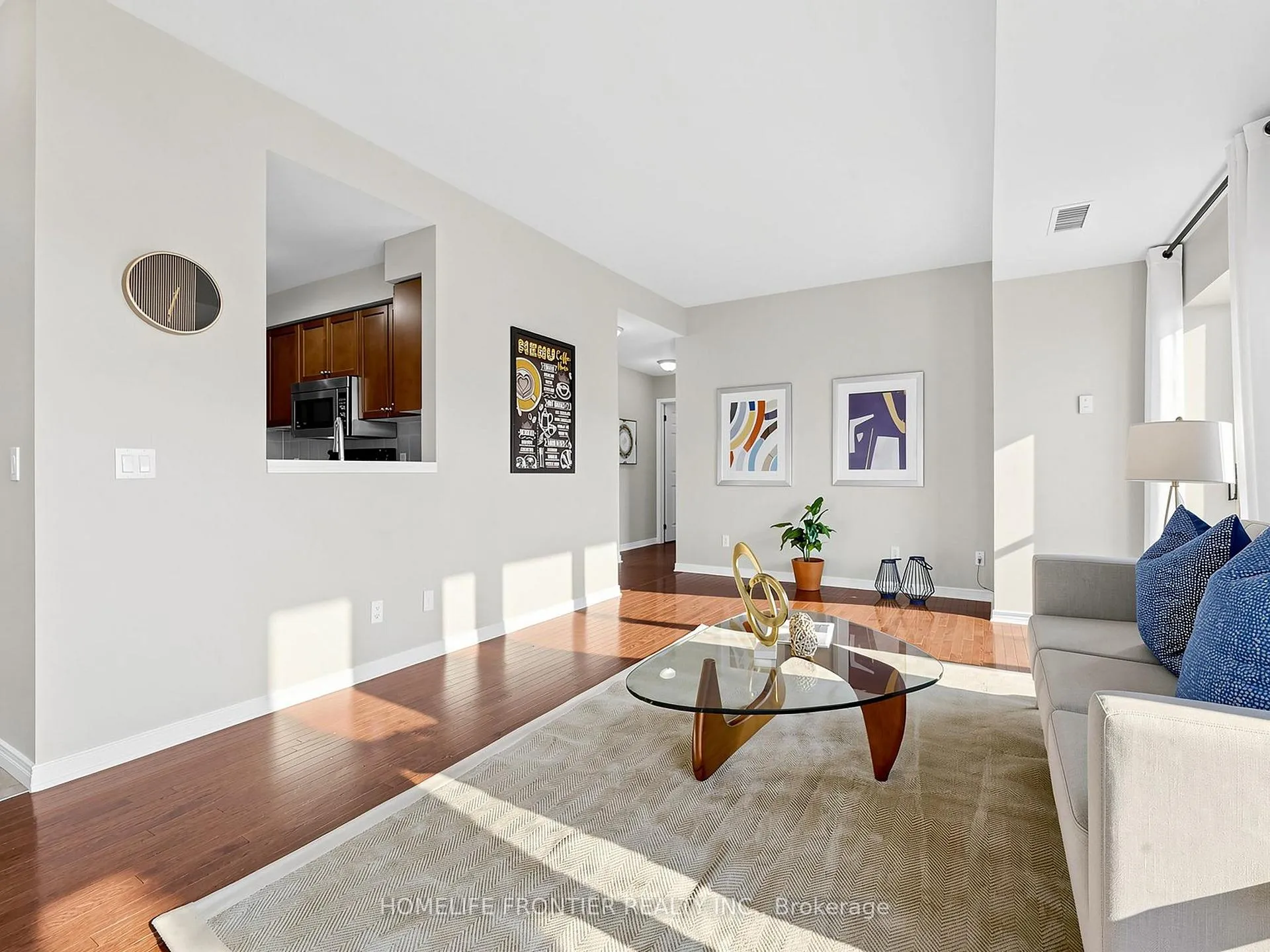 Photo 11 of Unit 621, 1 Maison Park Court, Vaughan, Lakeview Estates — HOMEH
