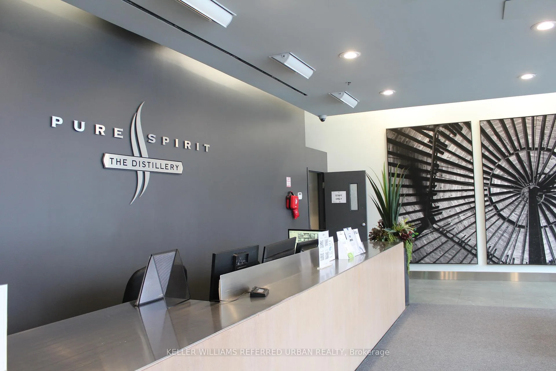 Photo 2 of Unit 622, 33 Mill Street, Toronto, Waterfront Communities — HOMEH