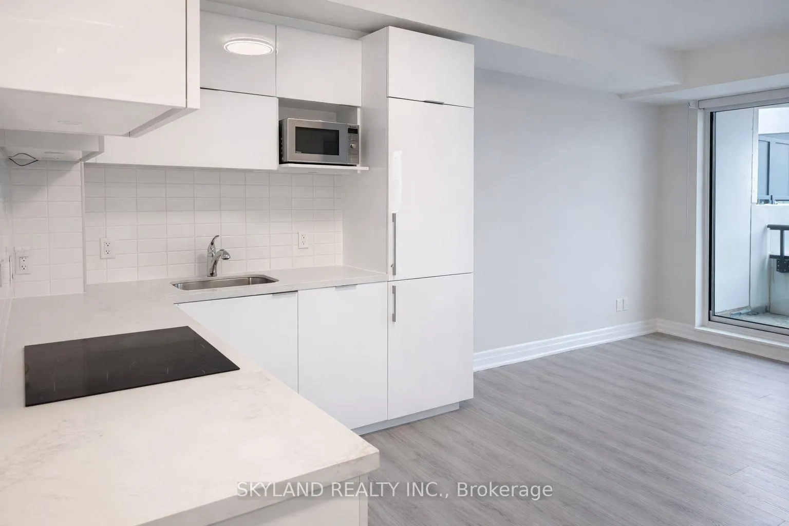 Photo 9 of Unit 716, 8 Rouge Valley Drive, Markham, Unionville — HOMEH