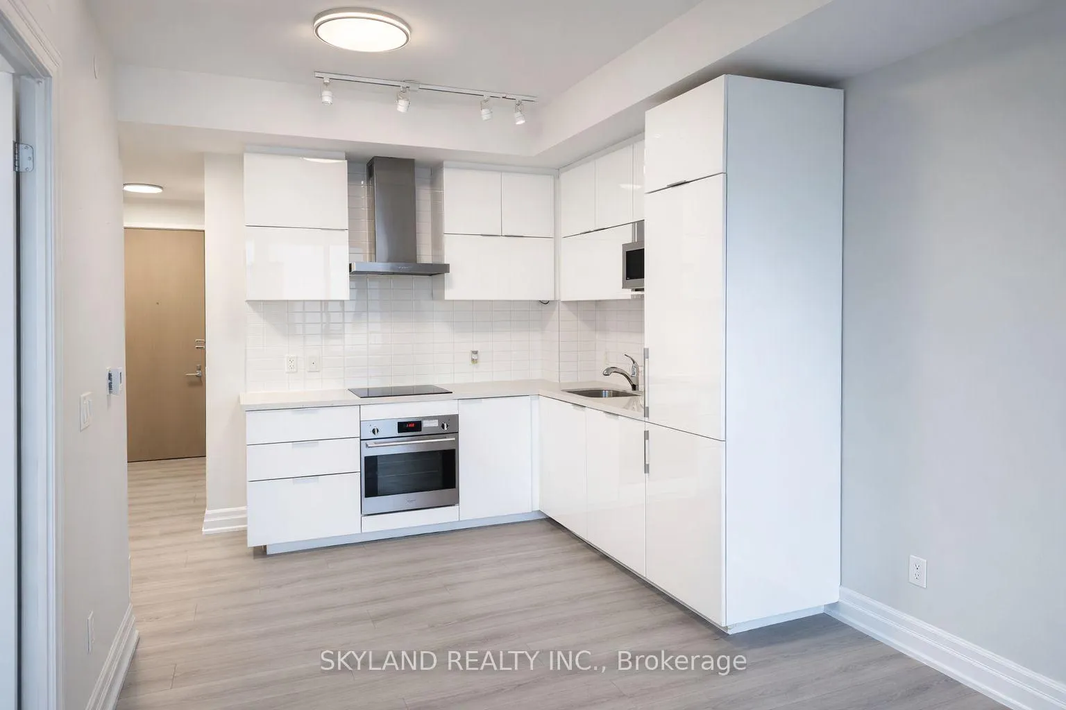 Photo 20 of Unit 716, 8 Rouge Valley Drive, Markham, Unionville — HOMEH